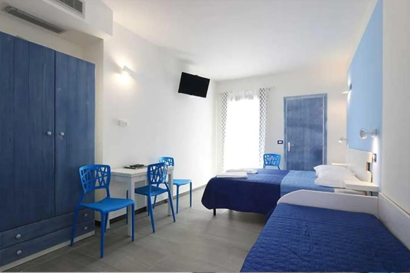 Photo of the whole room in Maresidence - il Residence sul mare a Torre Pali