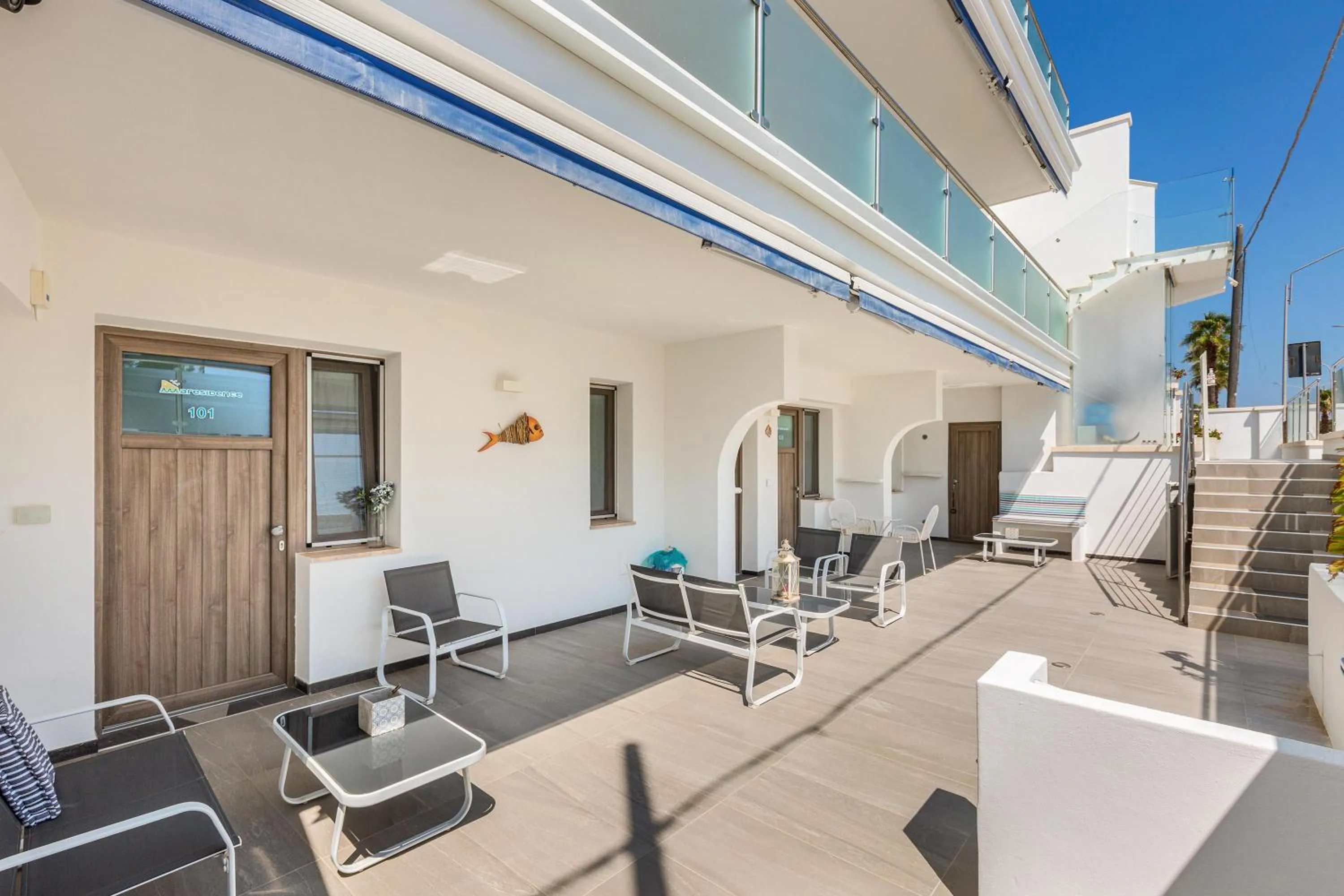 Property building in Maresidence - il Residence sul mare a Torre Pali