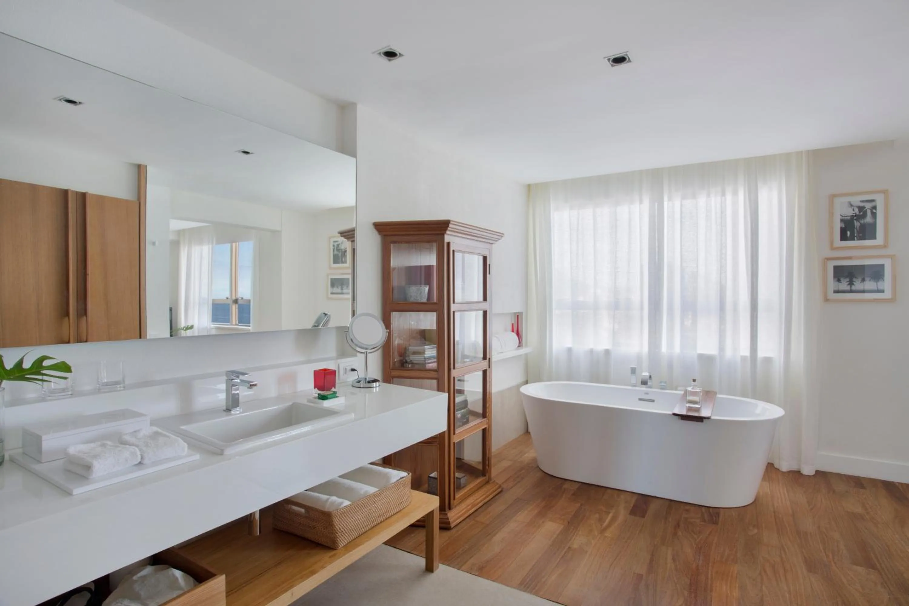 Bed in JANEIRO Hotel