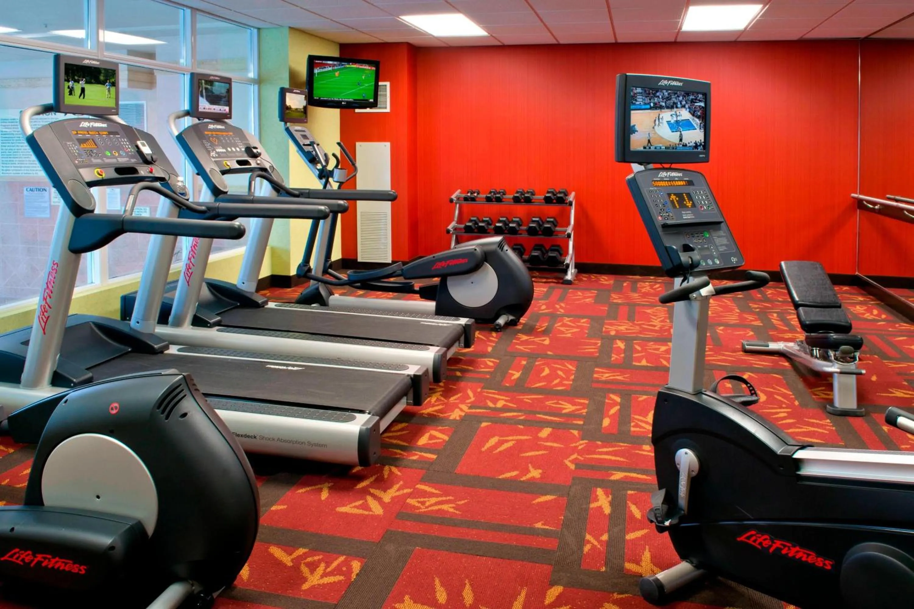Fitness centre/facilities in Courtyard by Marriott Niagara Falls