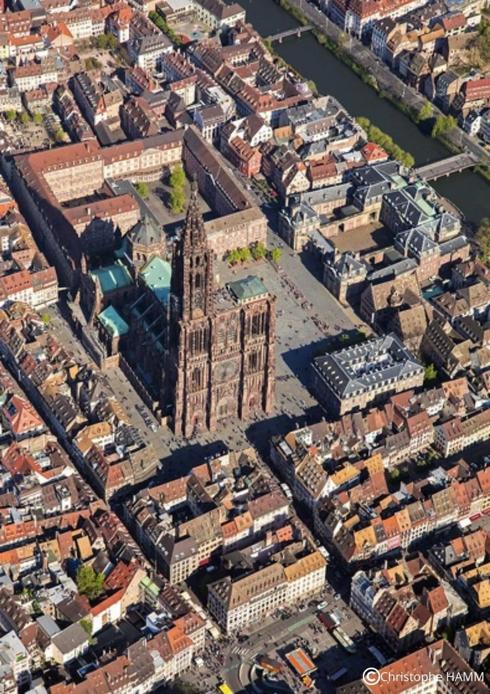 Nearby landmark in Hotel Suisse