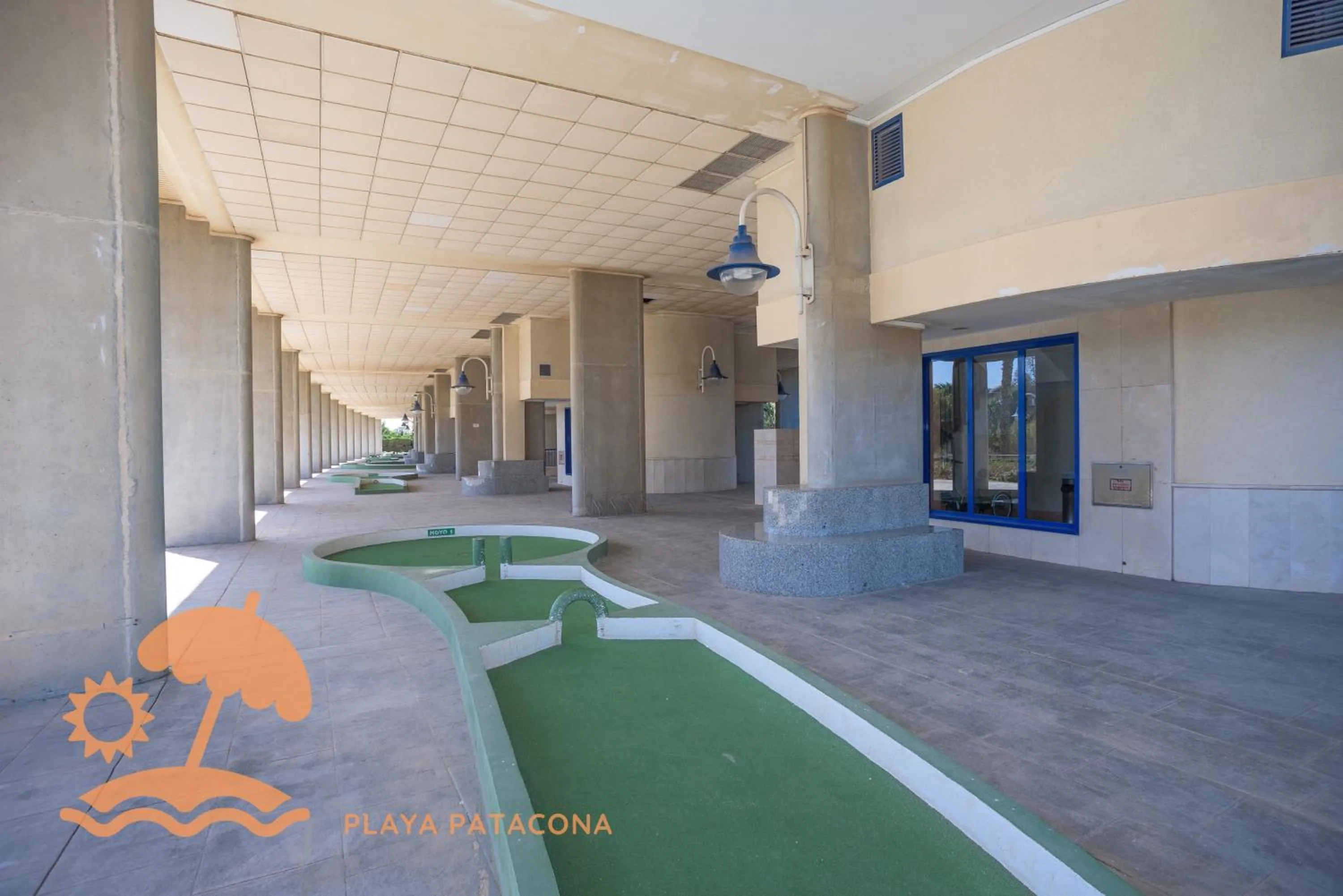 Minigolf in Patacona Relax & Resort Apartments