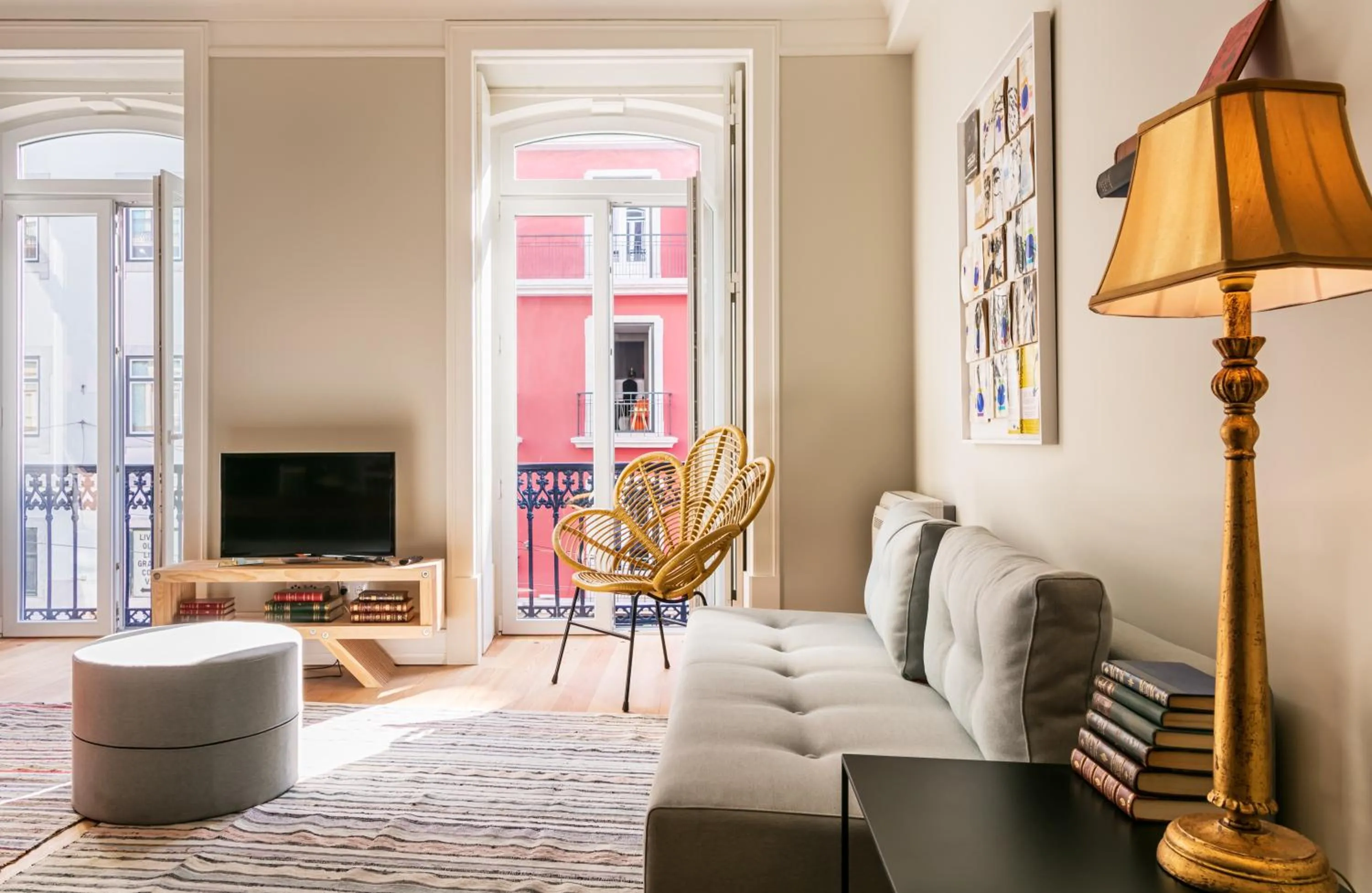 Day in Almaria - Ex Libris Apartments | Chiado