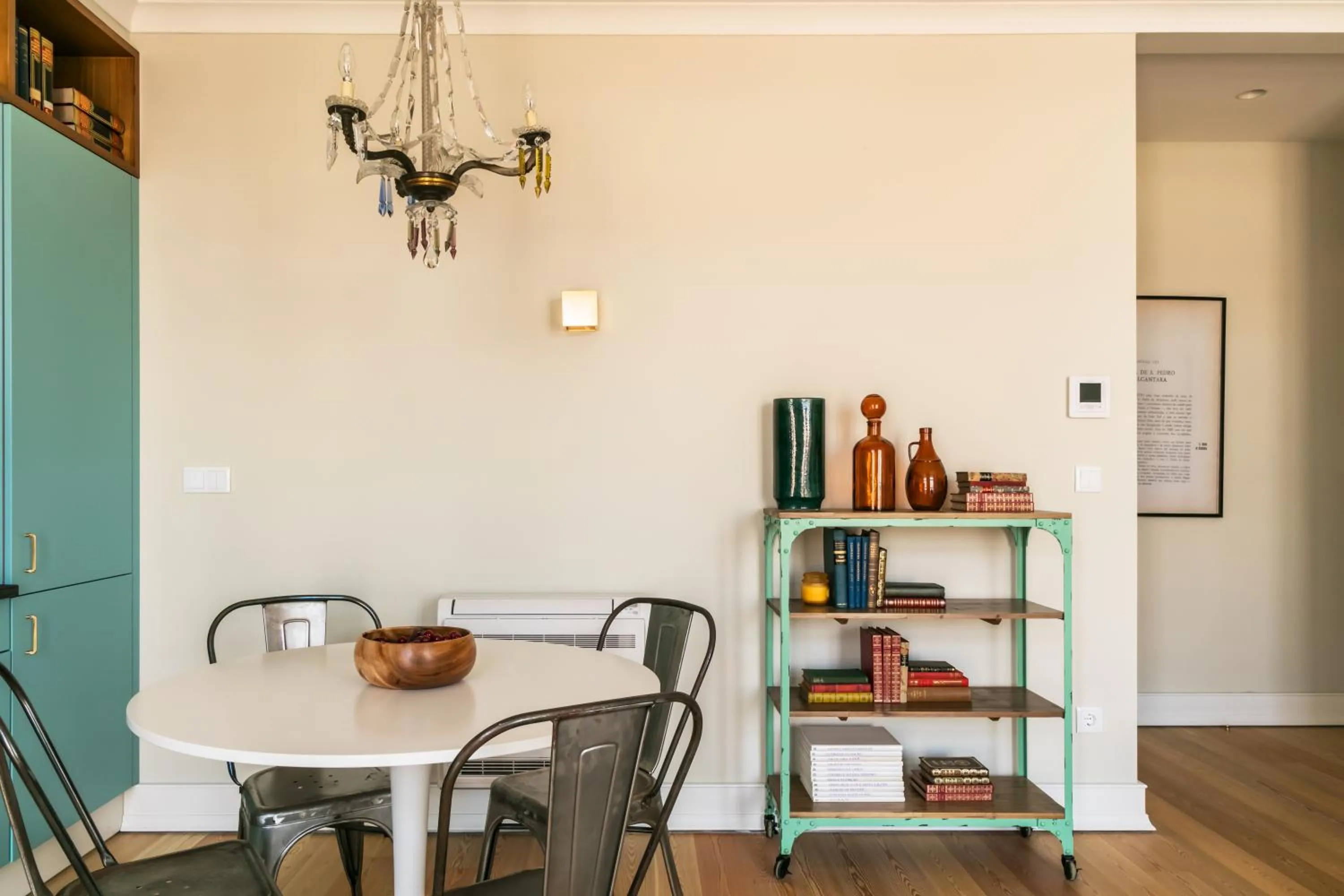 Dining area in Almaria - Ex Libris Apartments | Chiado