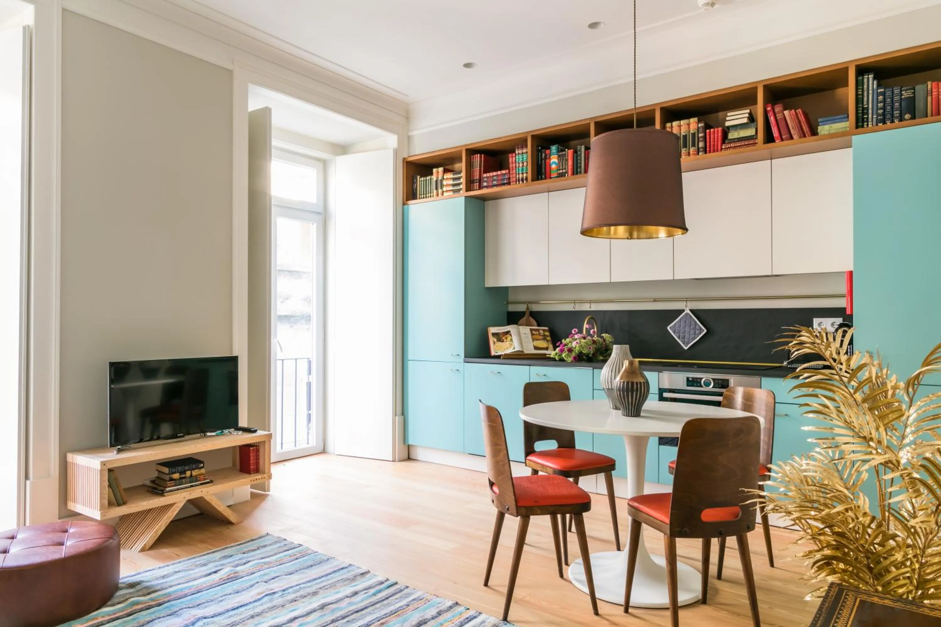 Day in Almaria - Ex Libris Apartments | Chiado