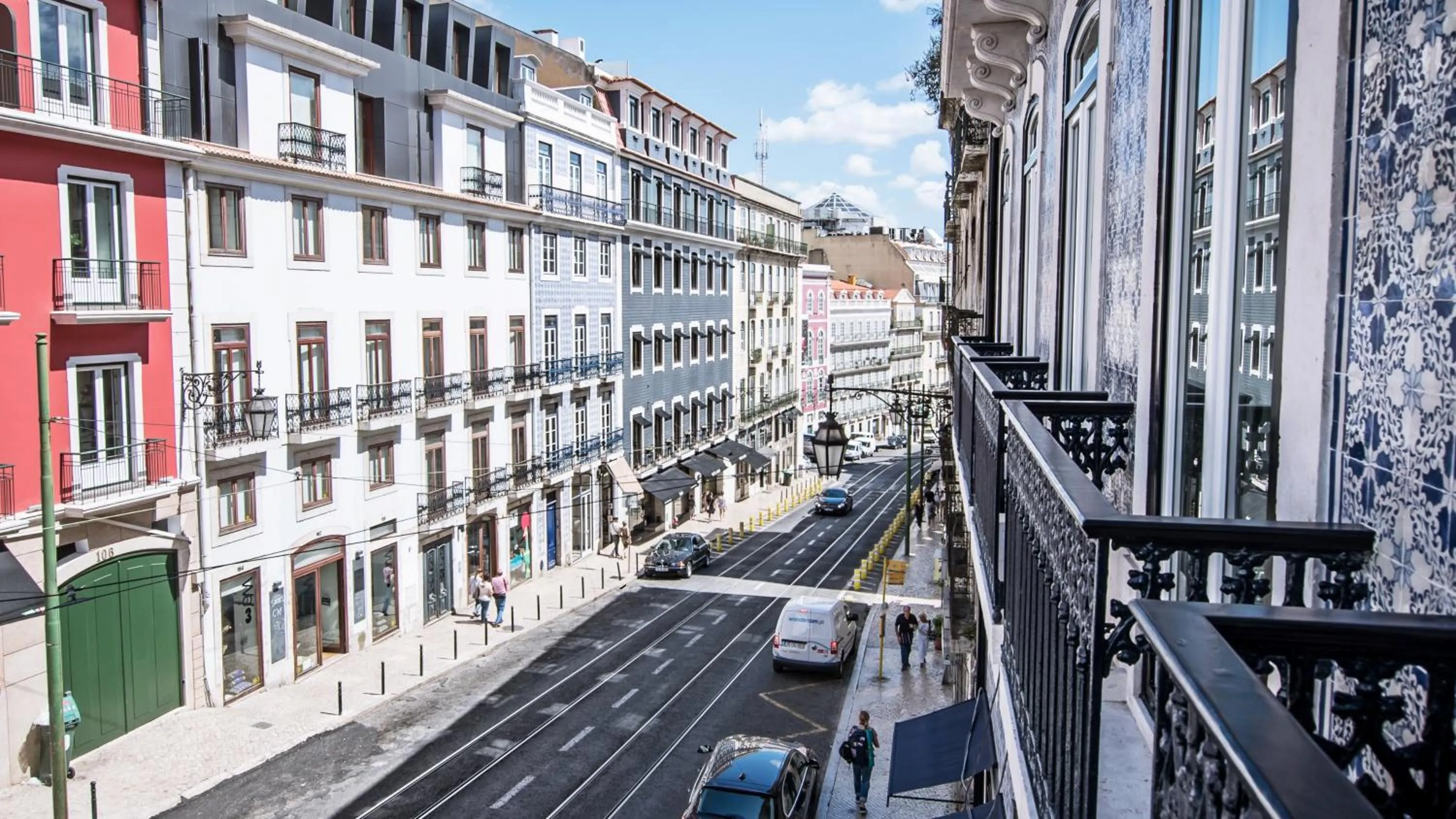 Street view in Almaria - Ex Libris Apartments | Chiado