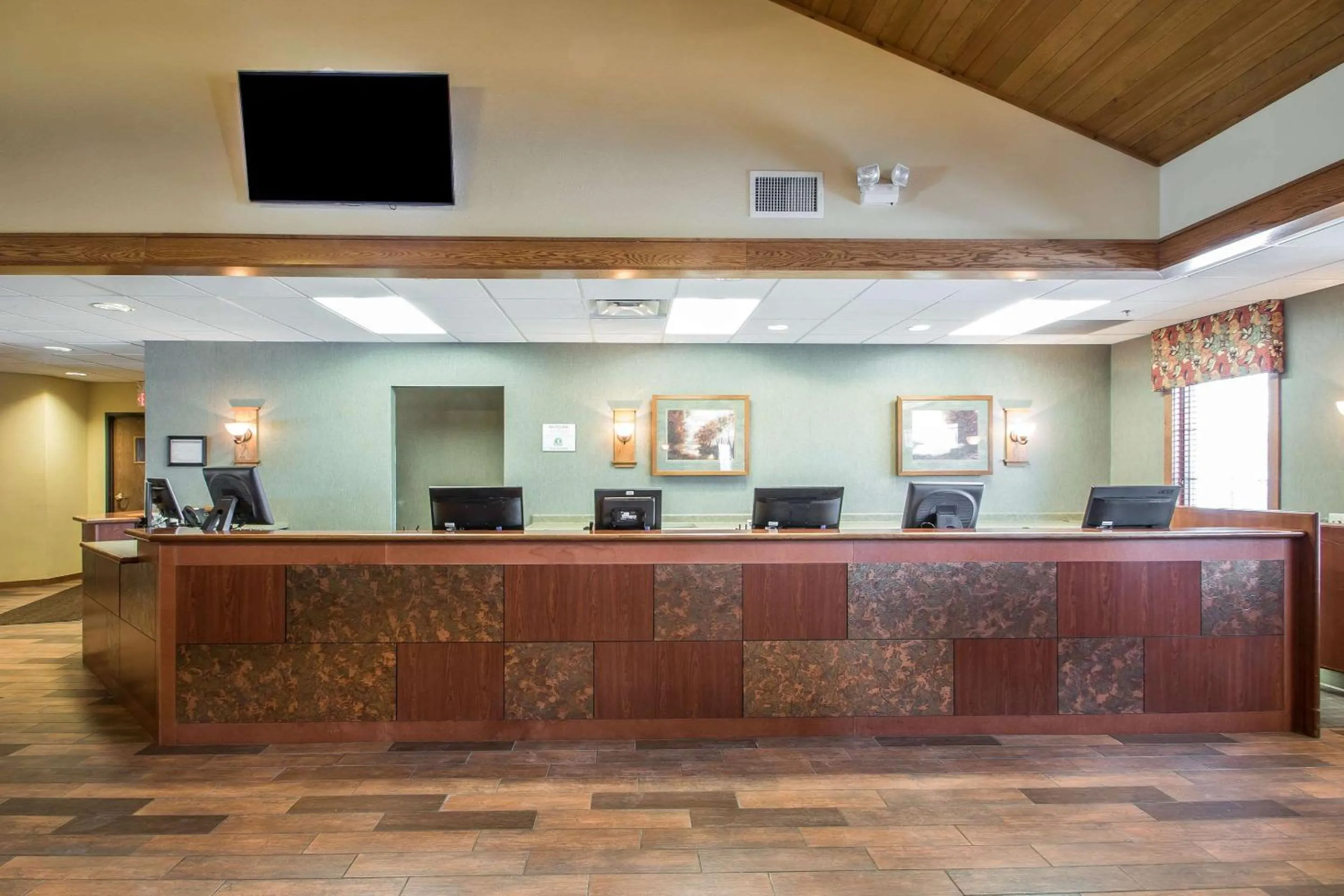 Lobby or reception in Bluegreen Vacations Christmas Mountain Village, an Ascend Collection Resort