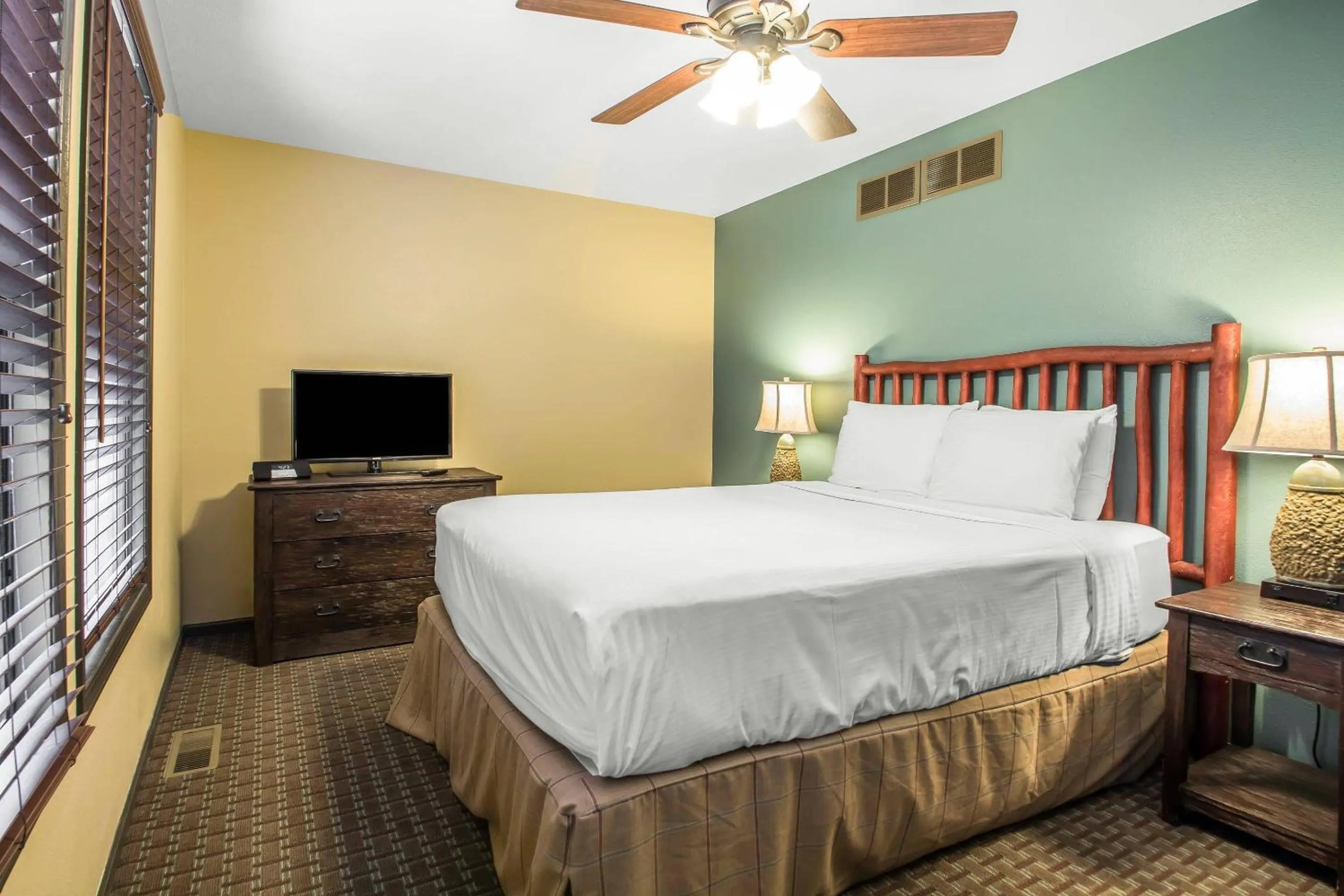 Bedroom, Bed in Bluegreen Vacations Christmas Mountain Village, an Ascend Collection Resort