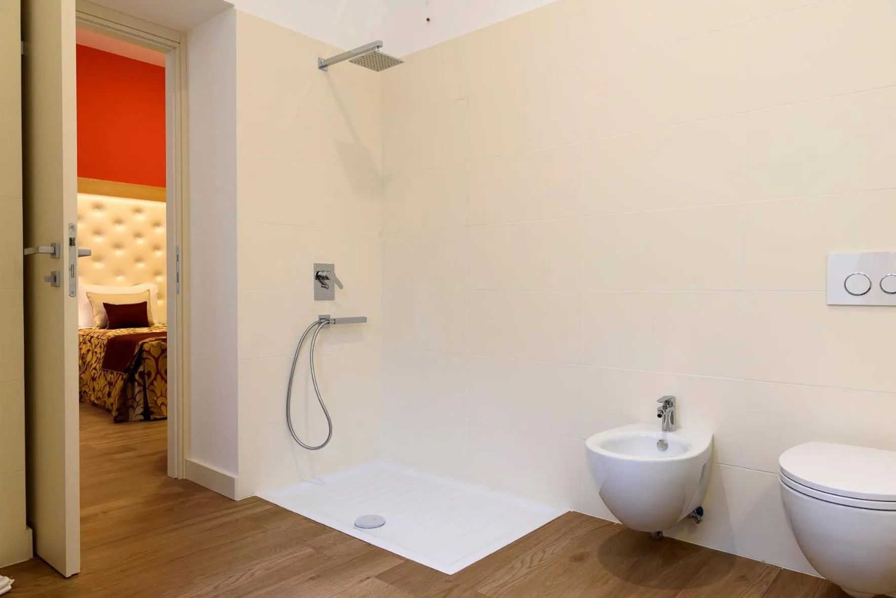 Toilet in Navona Luxury Guesthouse