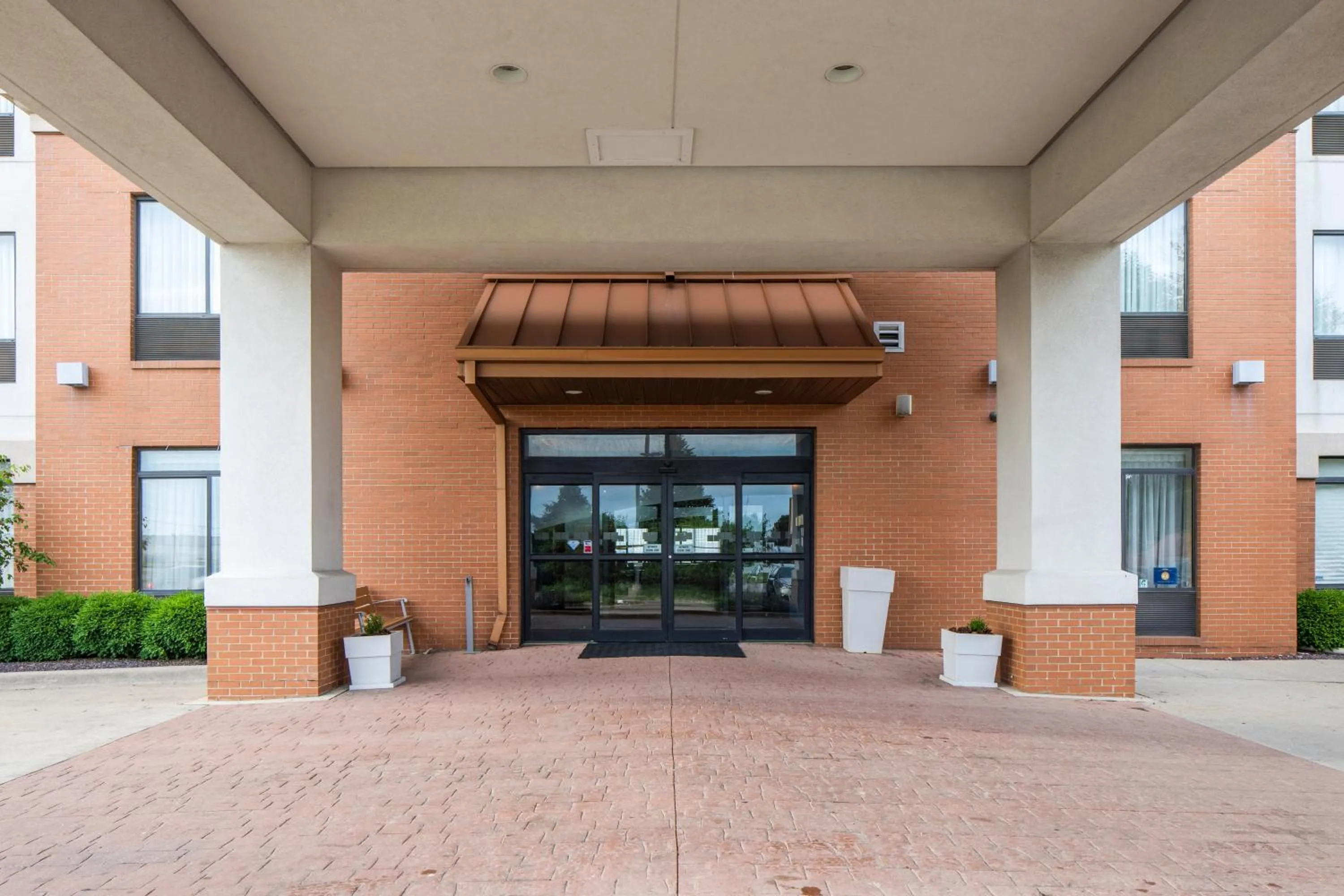 Property building in Holiday Inn Express Bloomington West by IHG