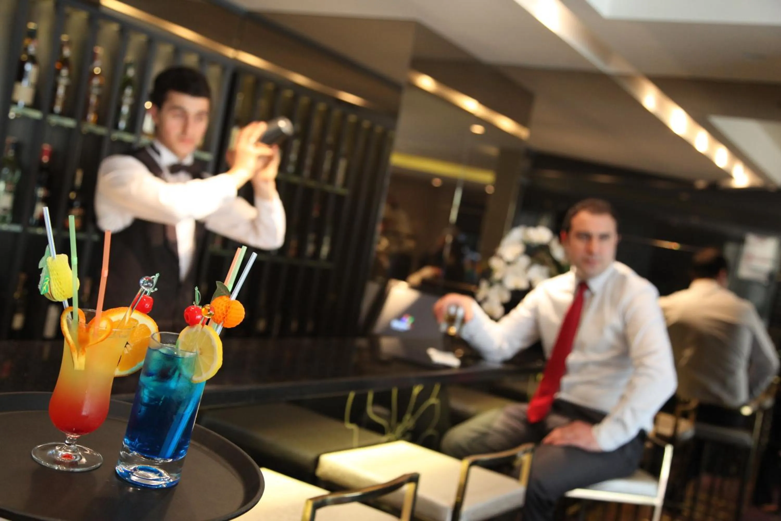 Lounge or bar in Mirilayon Hotel - Old Town