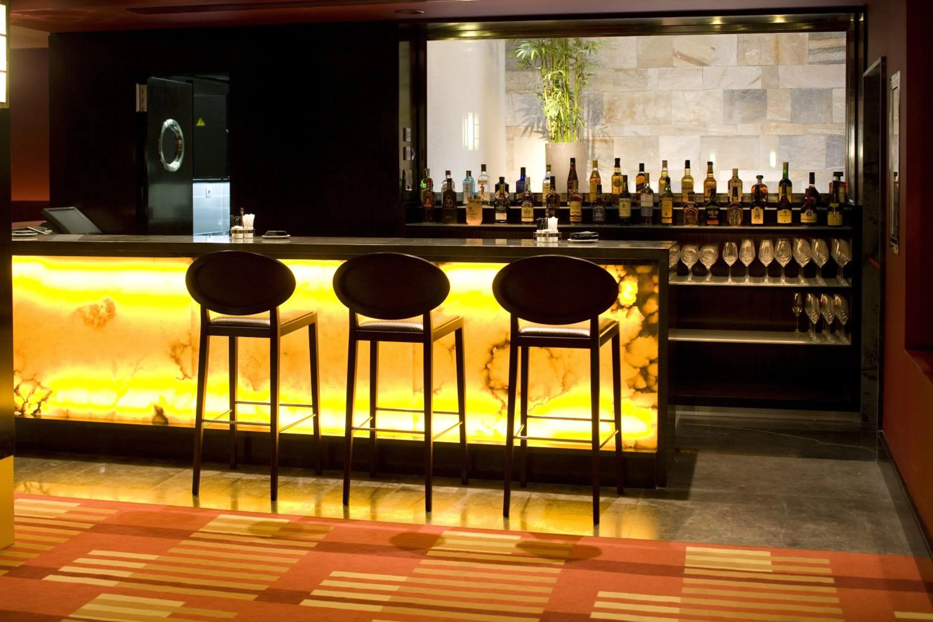 Lounge or bar in Hotel Boutique Gareus