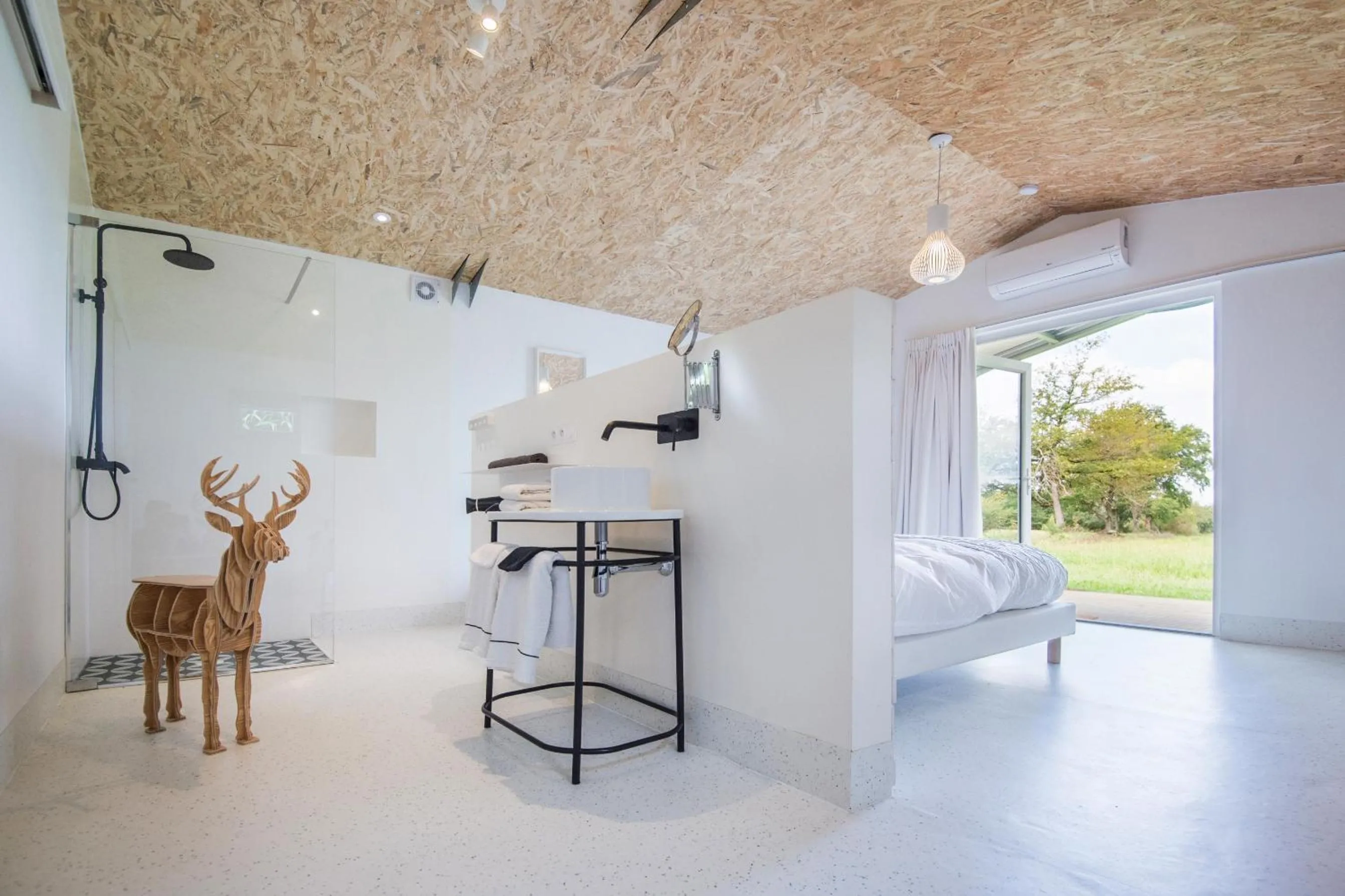 Bedroom in La Petite Couronne, Ecolodge & Lofts