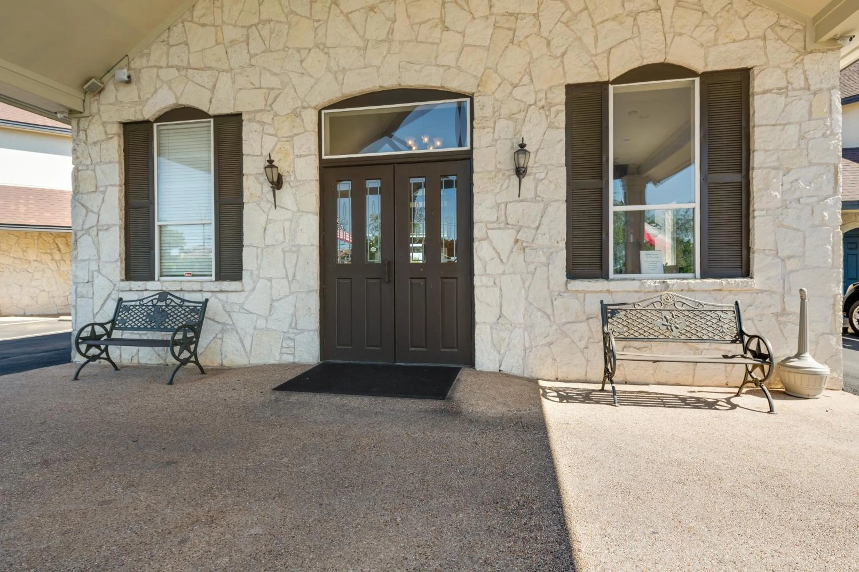 Facade/entrance in Mountain Star Lodge