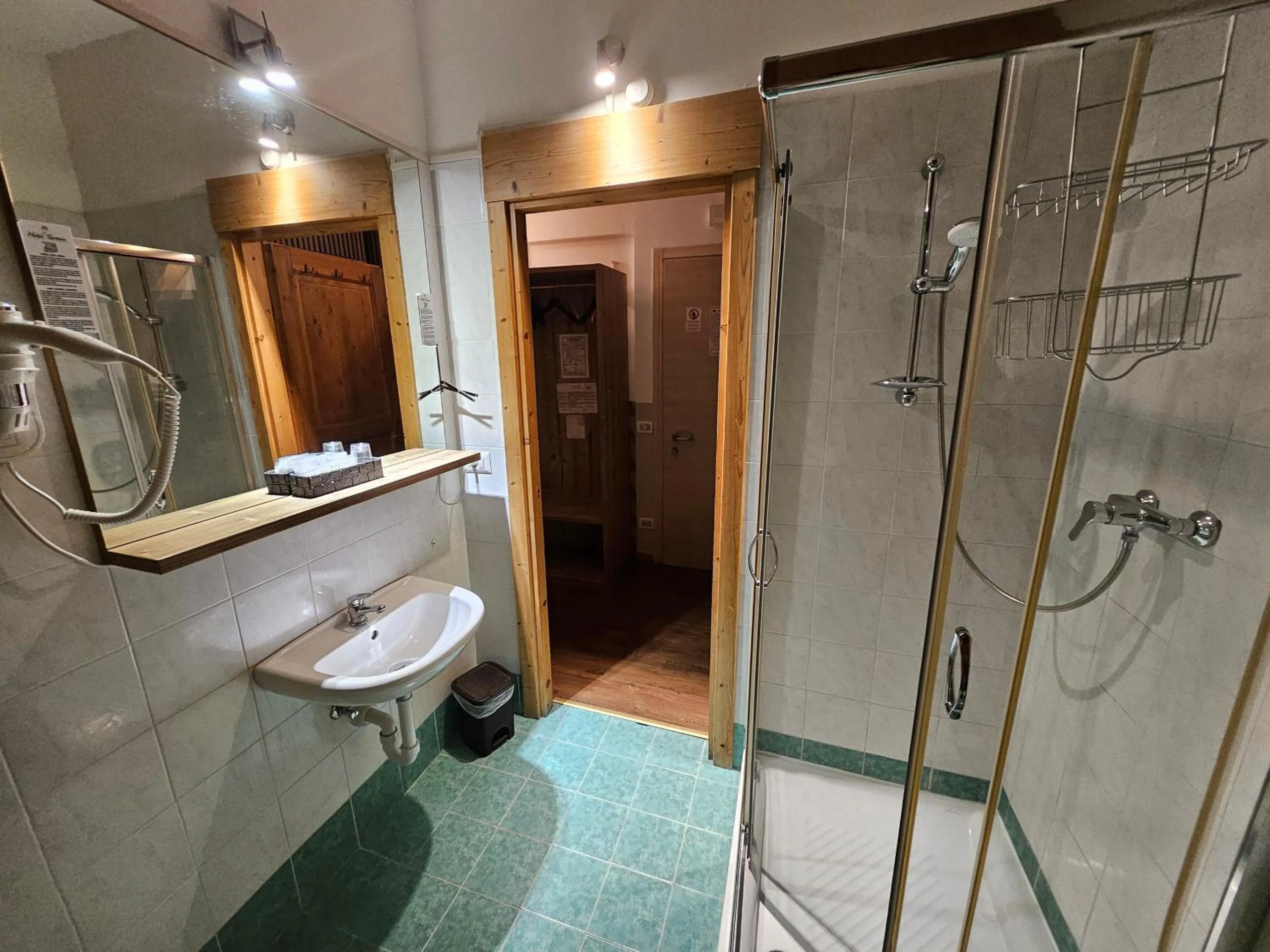 Bathroom in Hotel Tarvisio Four Seasons