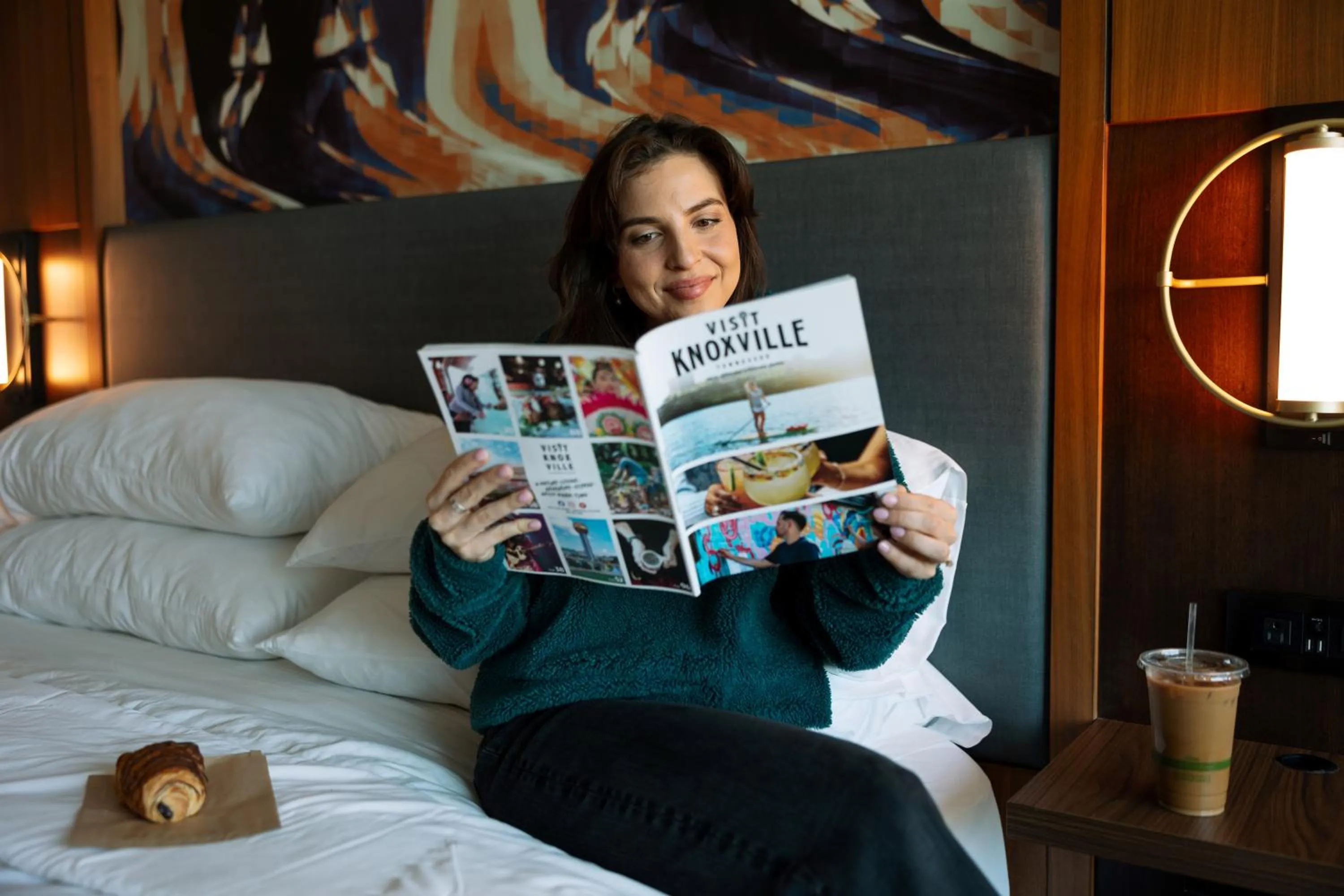 Bed in Marriott Knoxville Downtown
