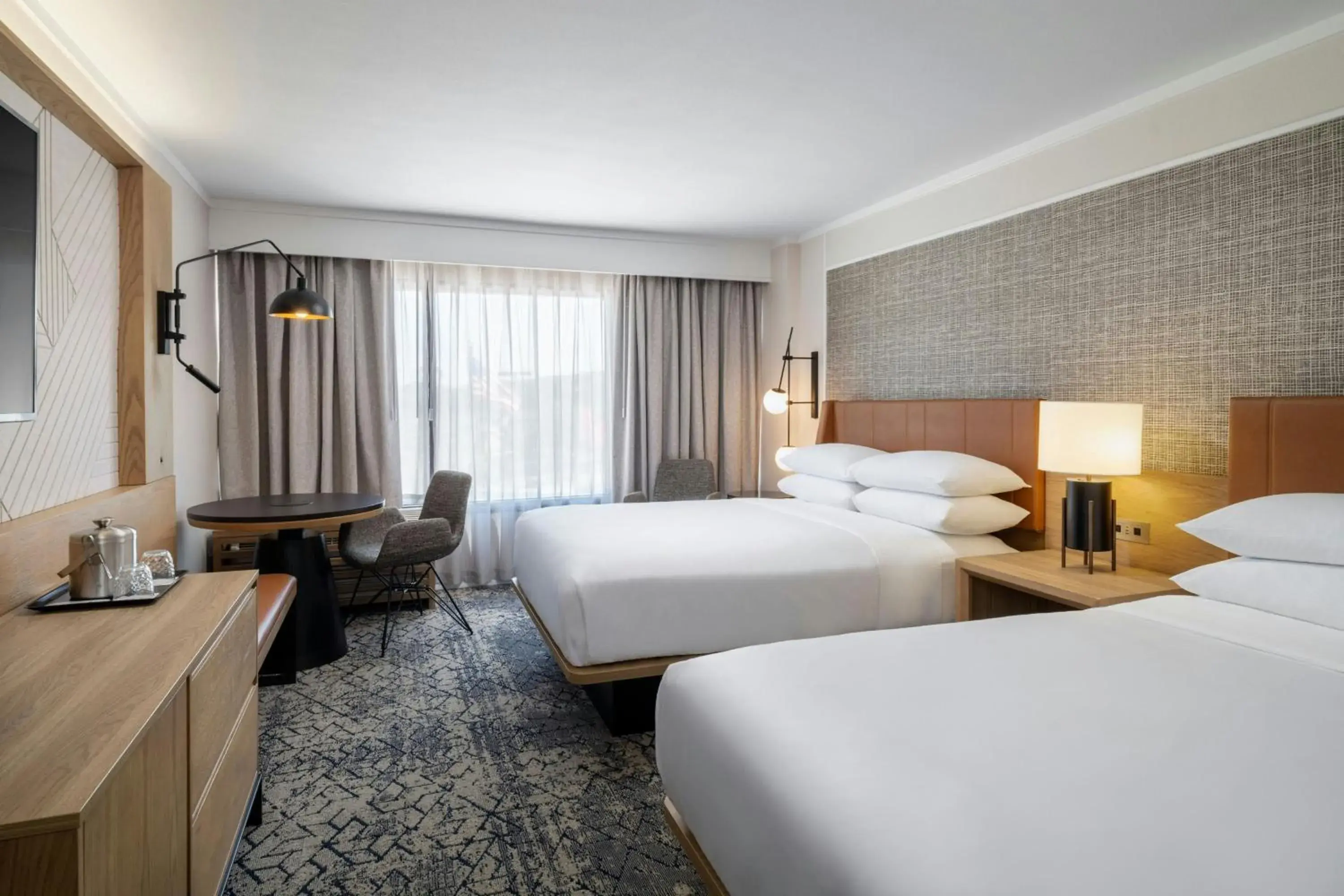 Queen Room with Two Queen Beds in Four Points Nashville - Brentwood Queen Room with Two Queen Beds in Four Points Nashville - Brentwood