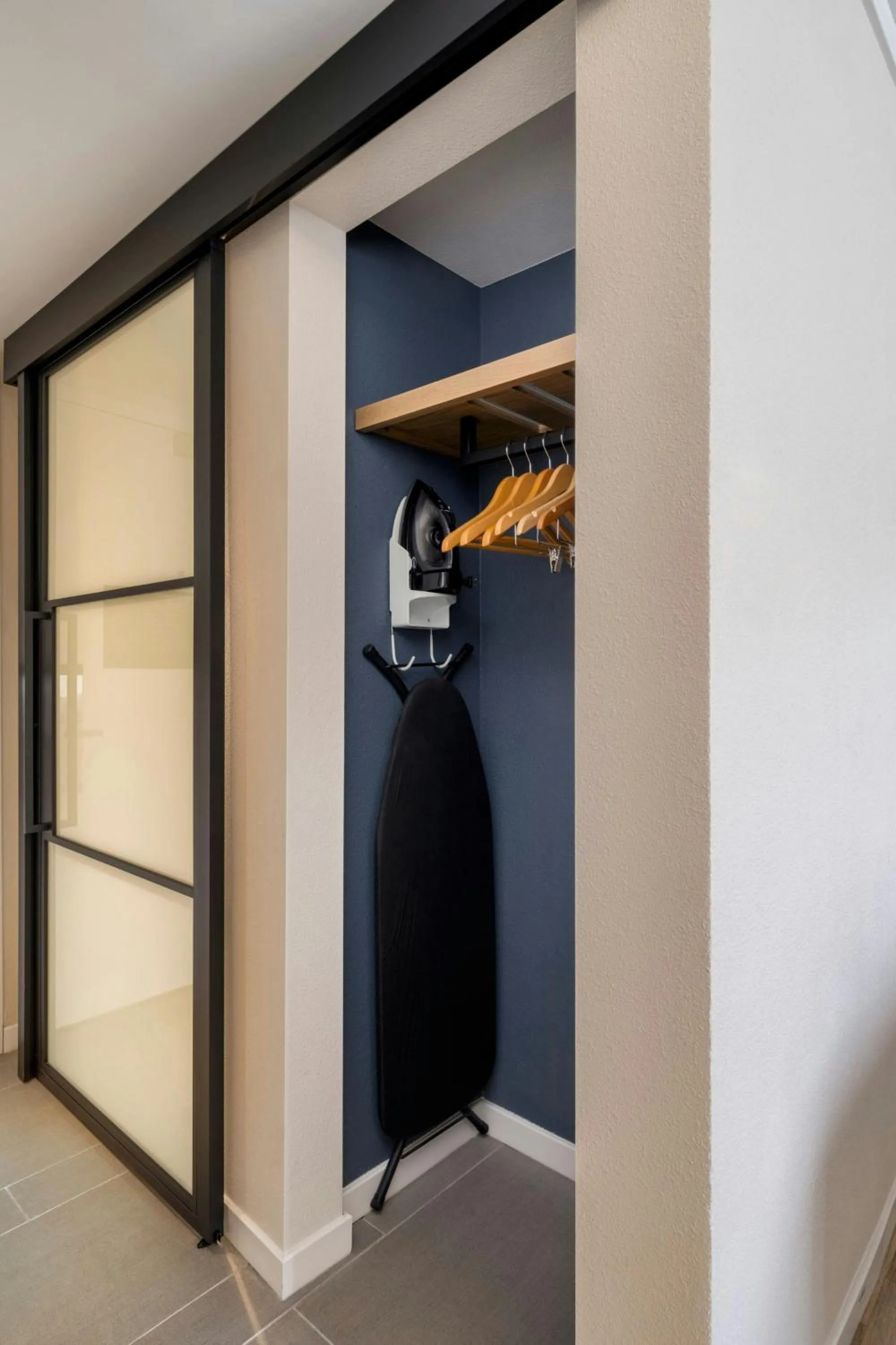 Photo of the whole room in Sheraton Nashville Brentwood