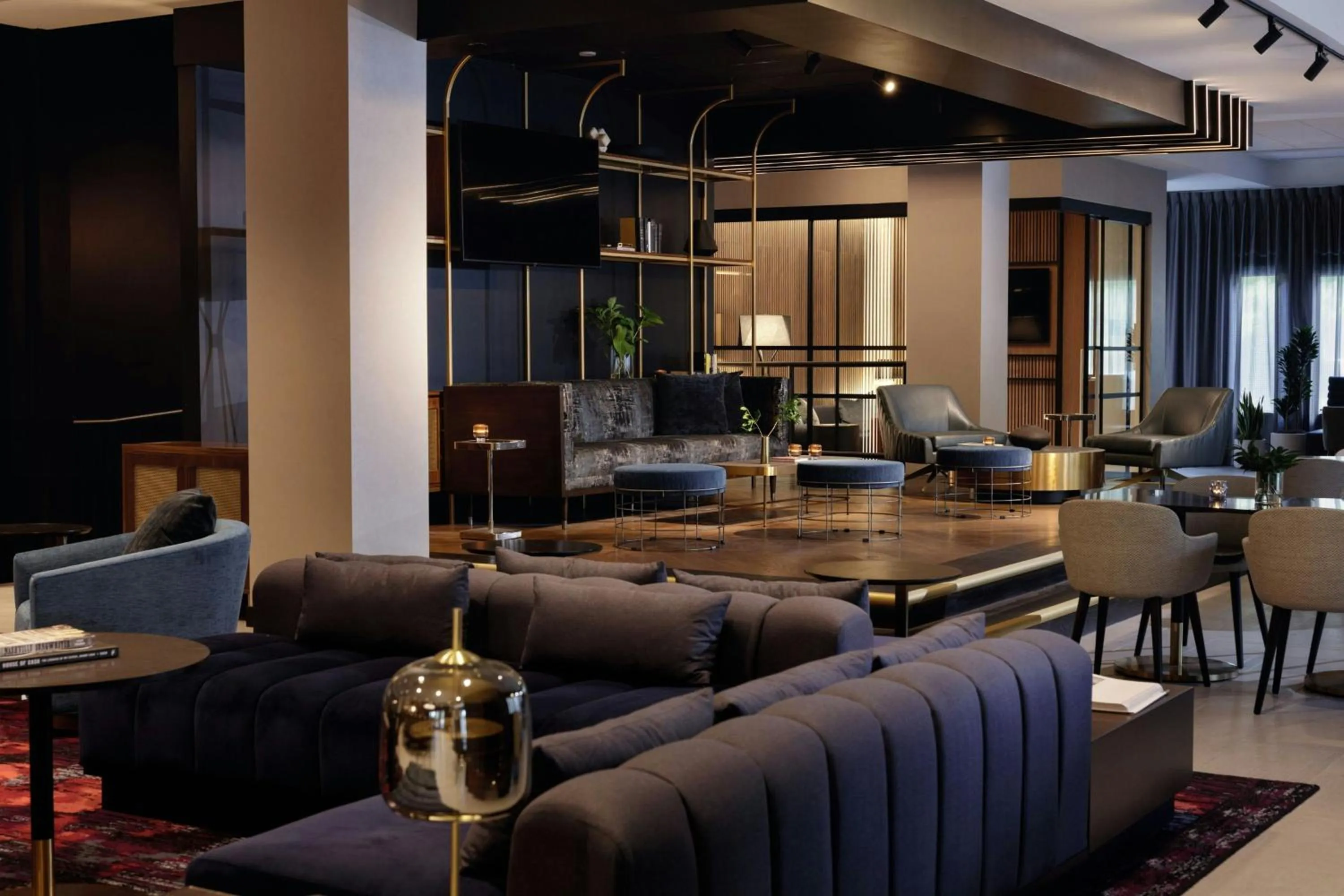 Restaurant/places to eat in Sheraton Nashville Brentwood