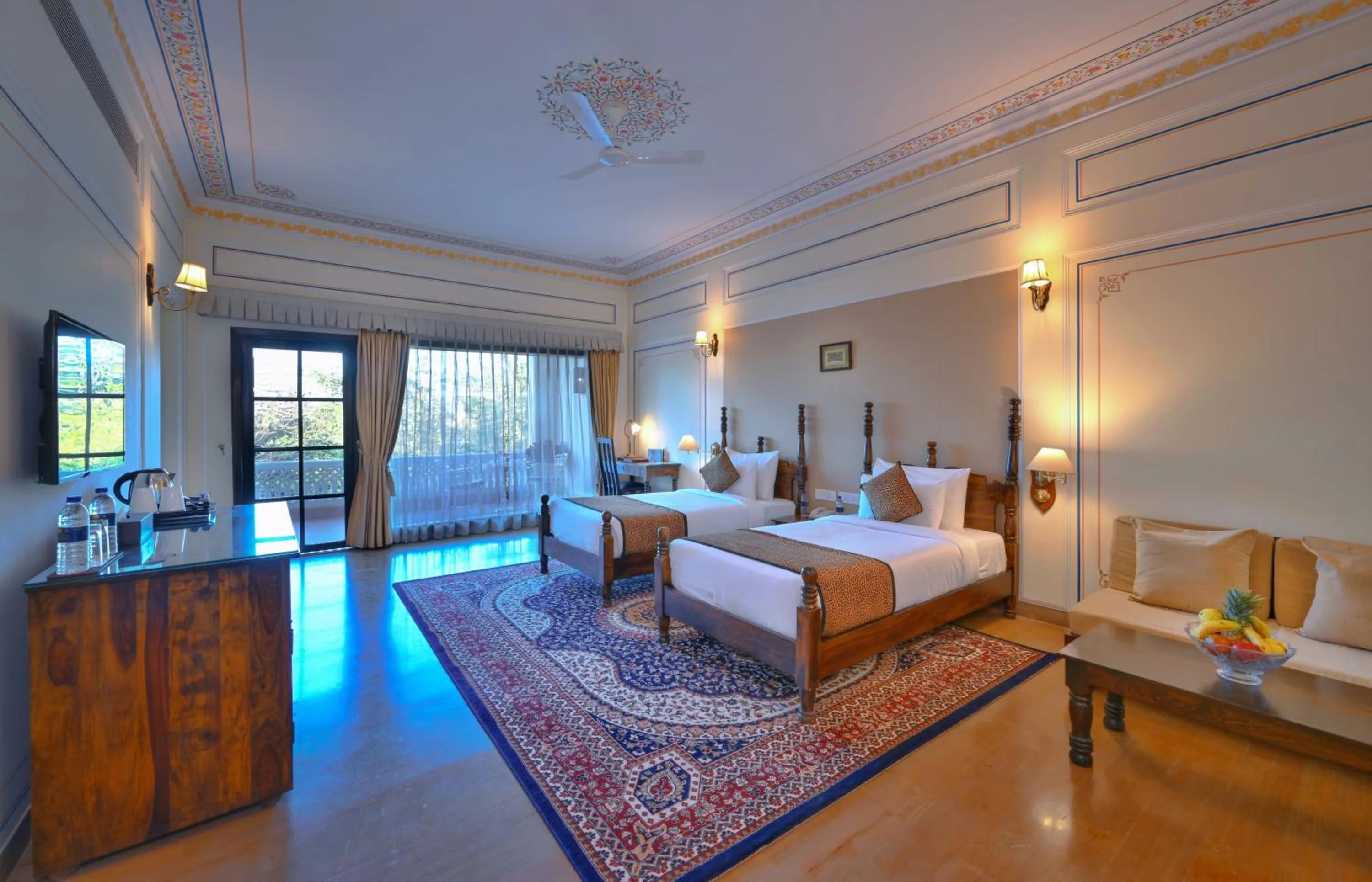 Photo of the whole room, Bed in The Tigress, Ranthambore