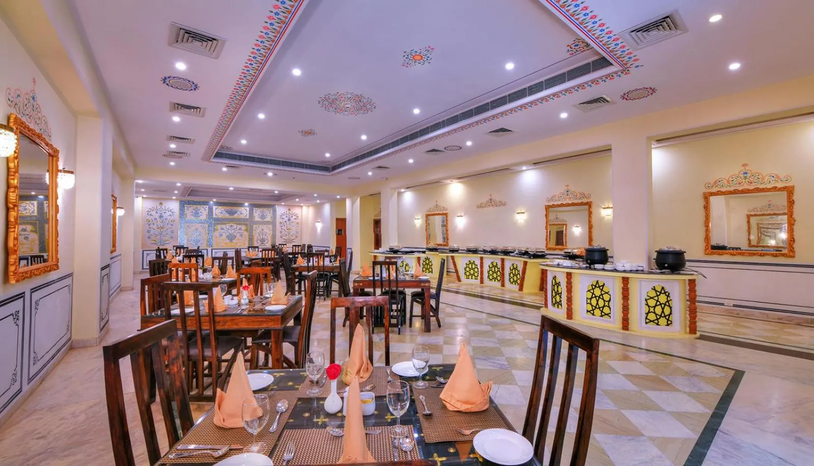 Restaurant/places to eat in The Tigress, Ranthambore