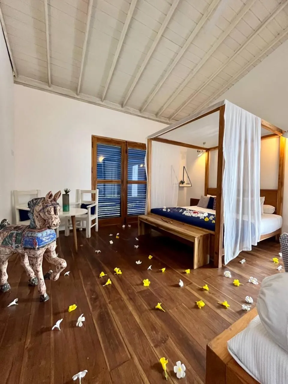 Bedroom, Bed in Amanta Beach