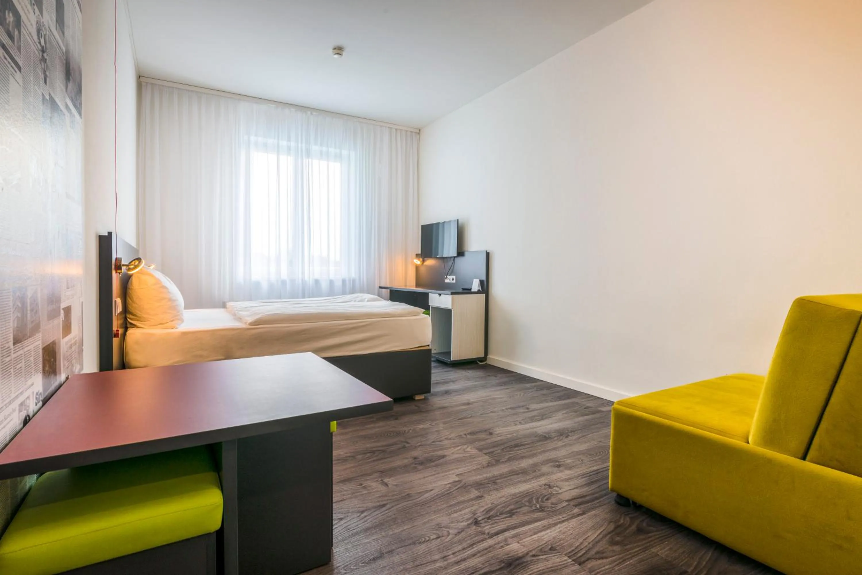 Photo of the whole room in Hostel Art & Style