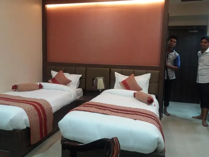 Bed in Hotel Ozas Grand