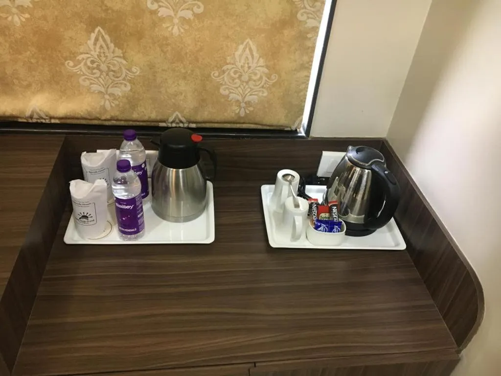 Coffee/tea facilities in Hotel Ozas Grand
