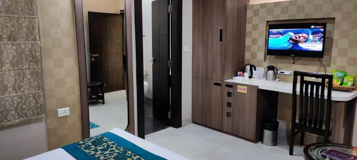 Bed in Hotel Ozas Grand