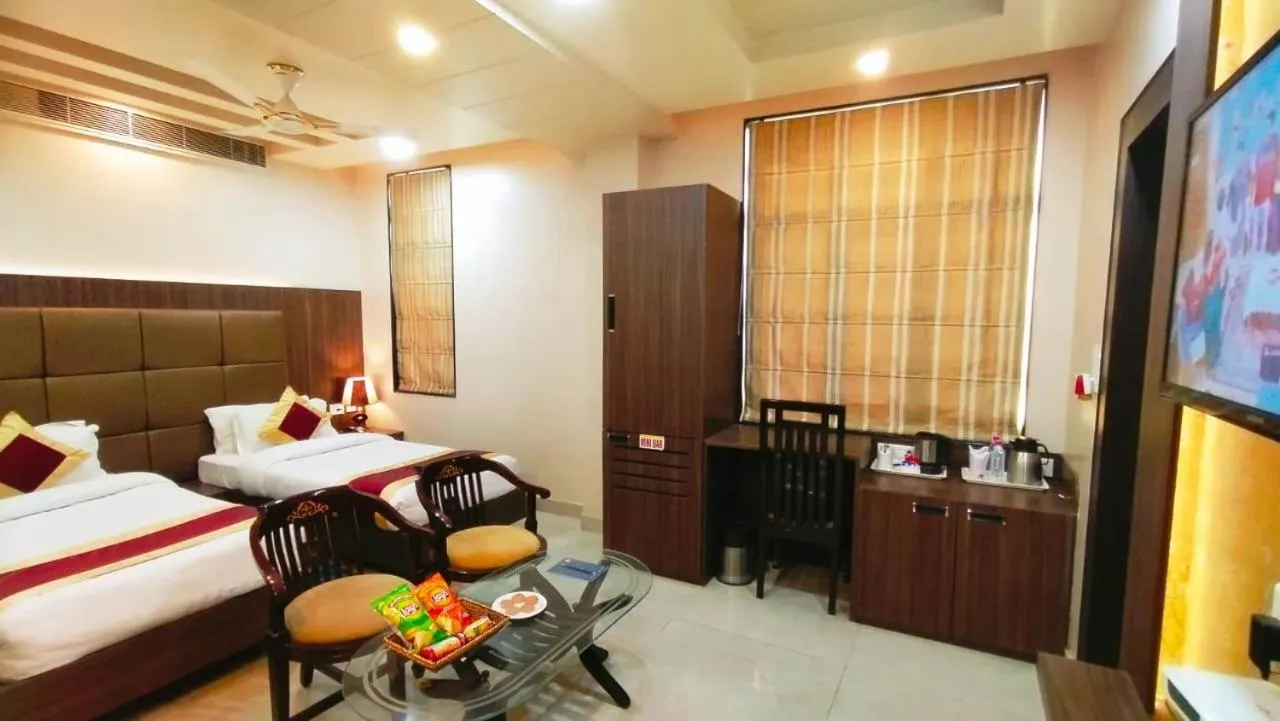 Bedroom, Bed in Hotel Ozas Grand