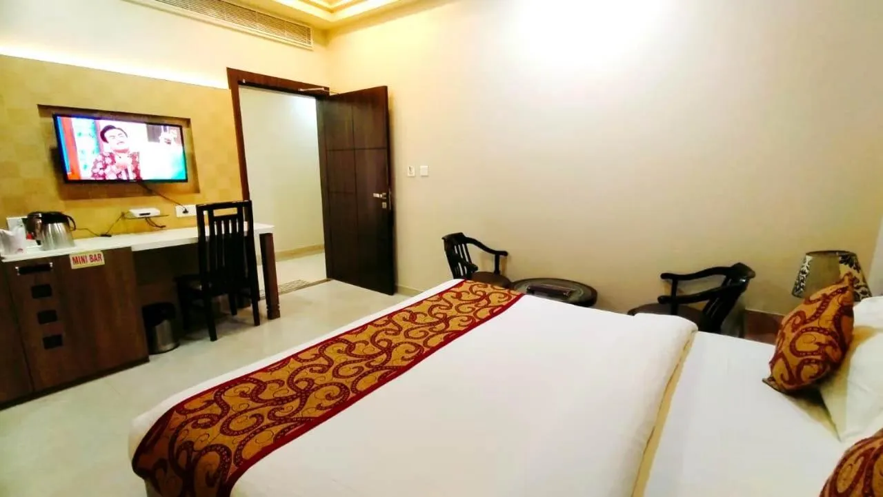 Bedroom, Bed in Hotel Ozas Grand