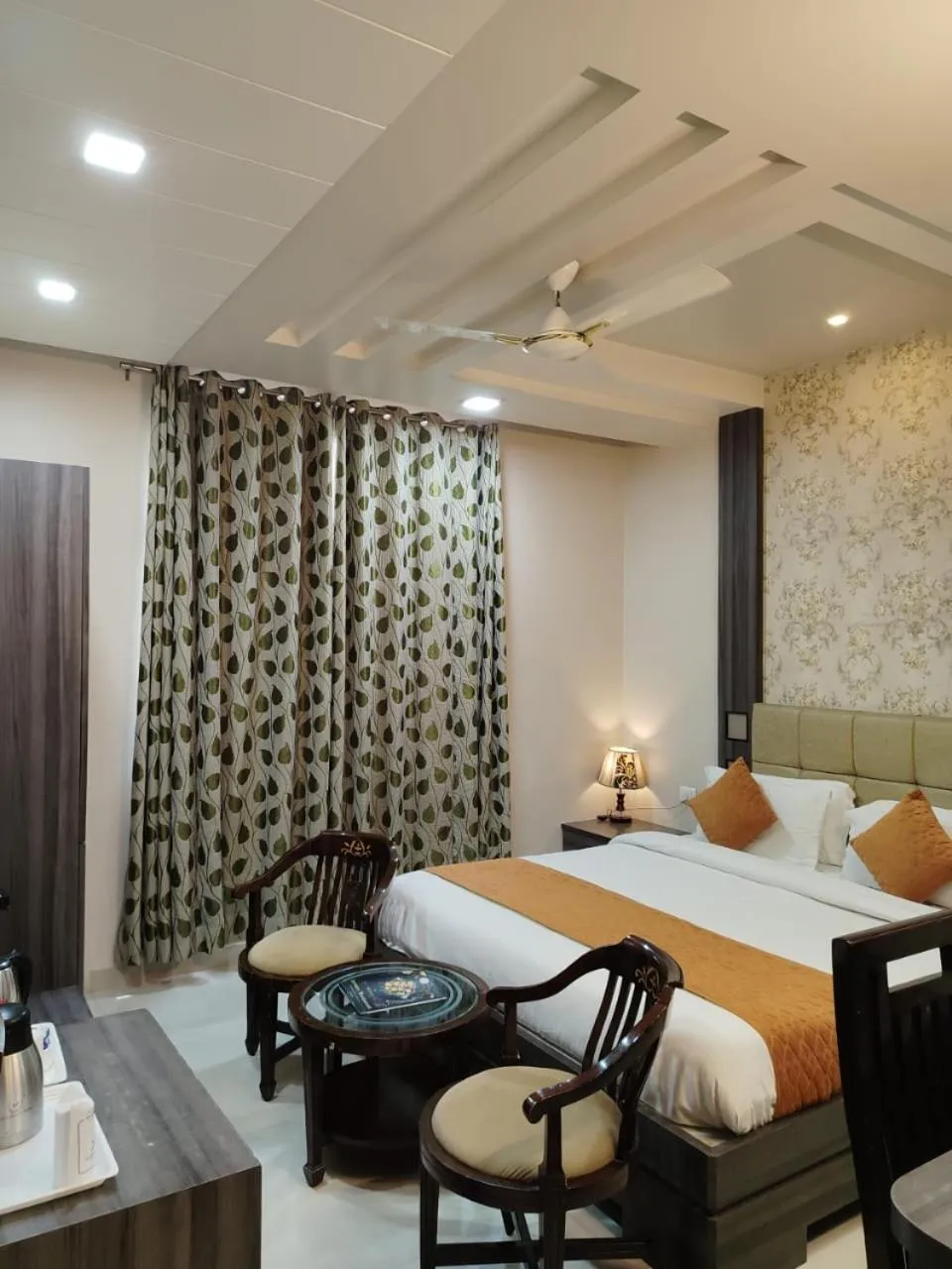 Bed in Hotel Ozas Grand