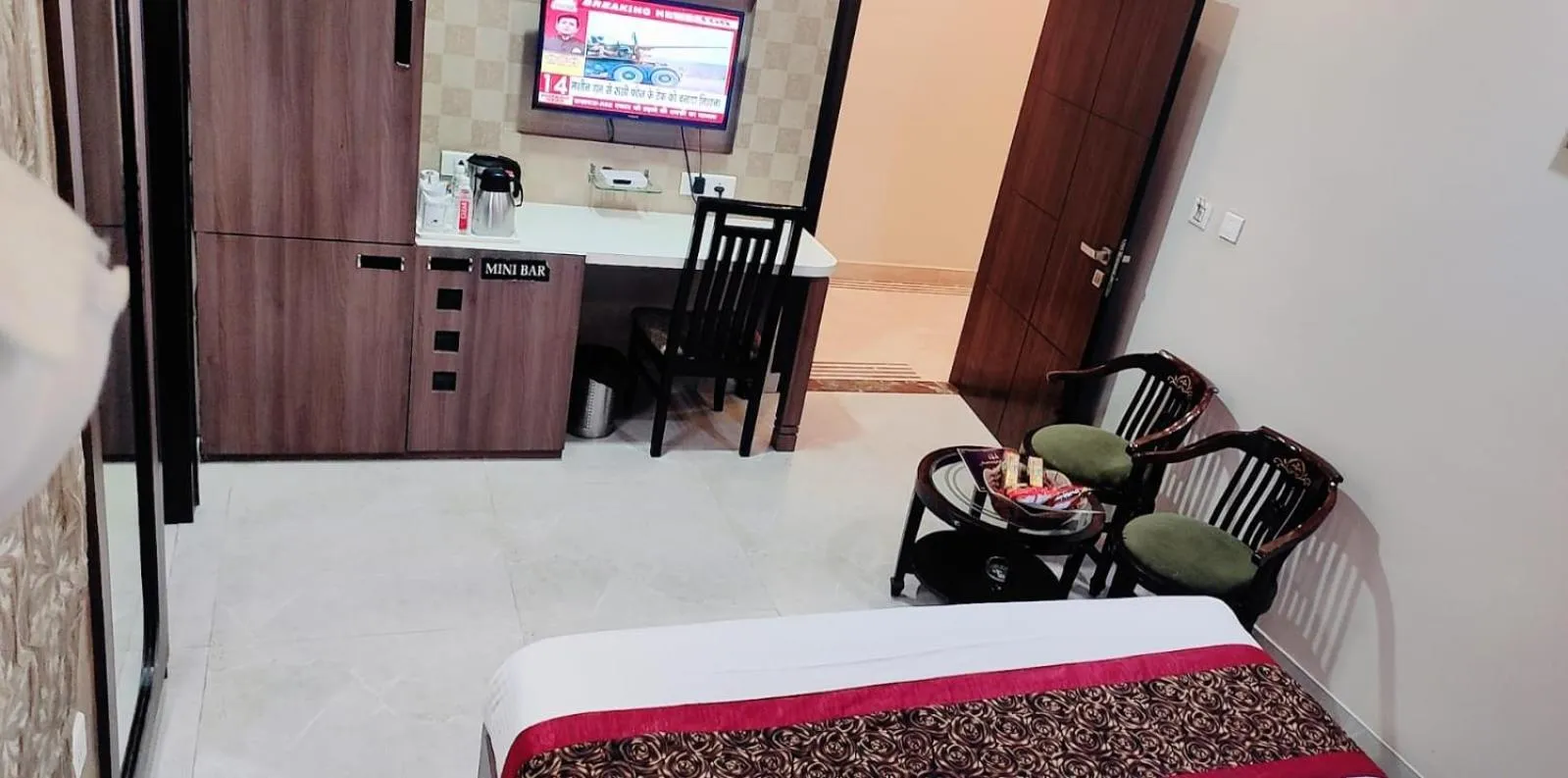 Bed in Hotel Ozas Grand