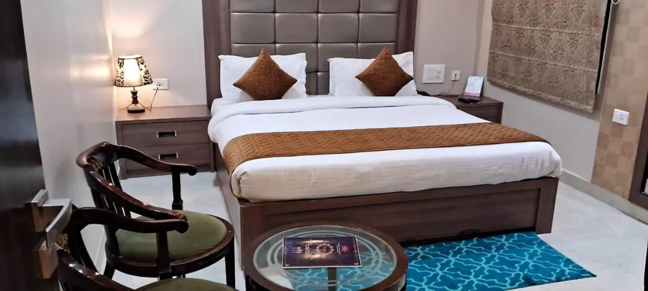 Bed in Hotel Ozas Grand