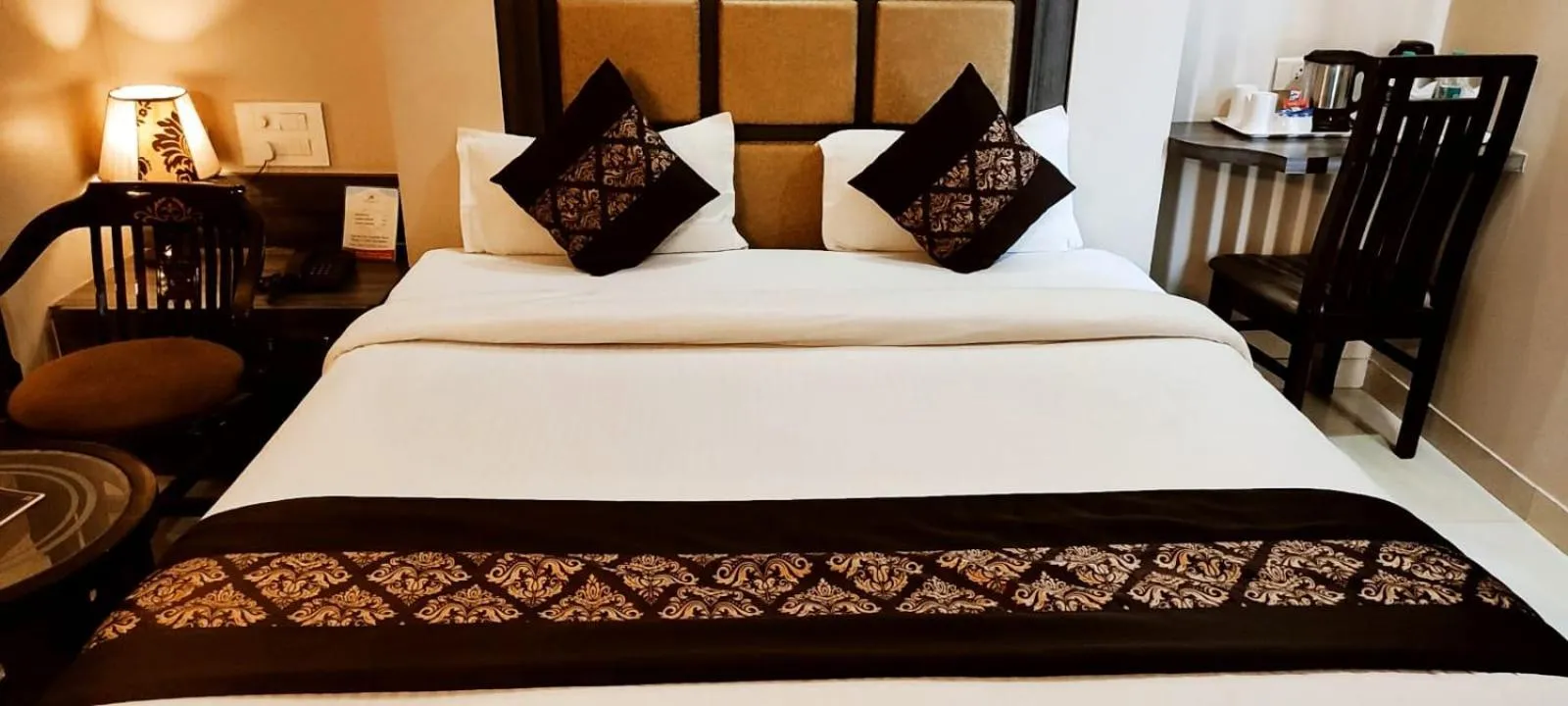 Bed in Hotel Ozas Grand