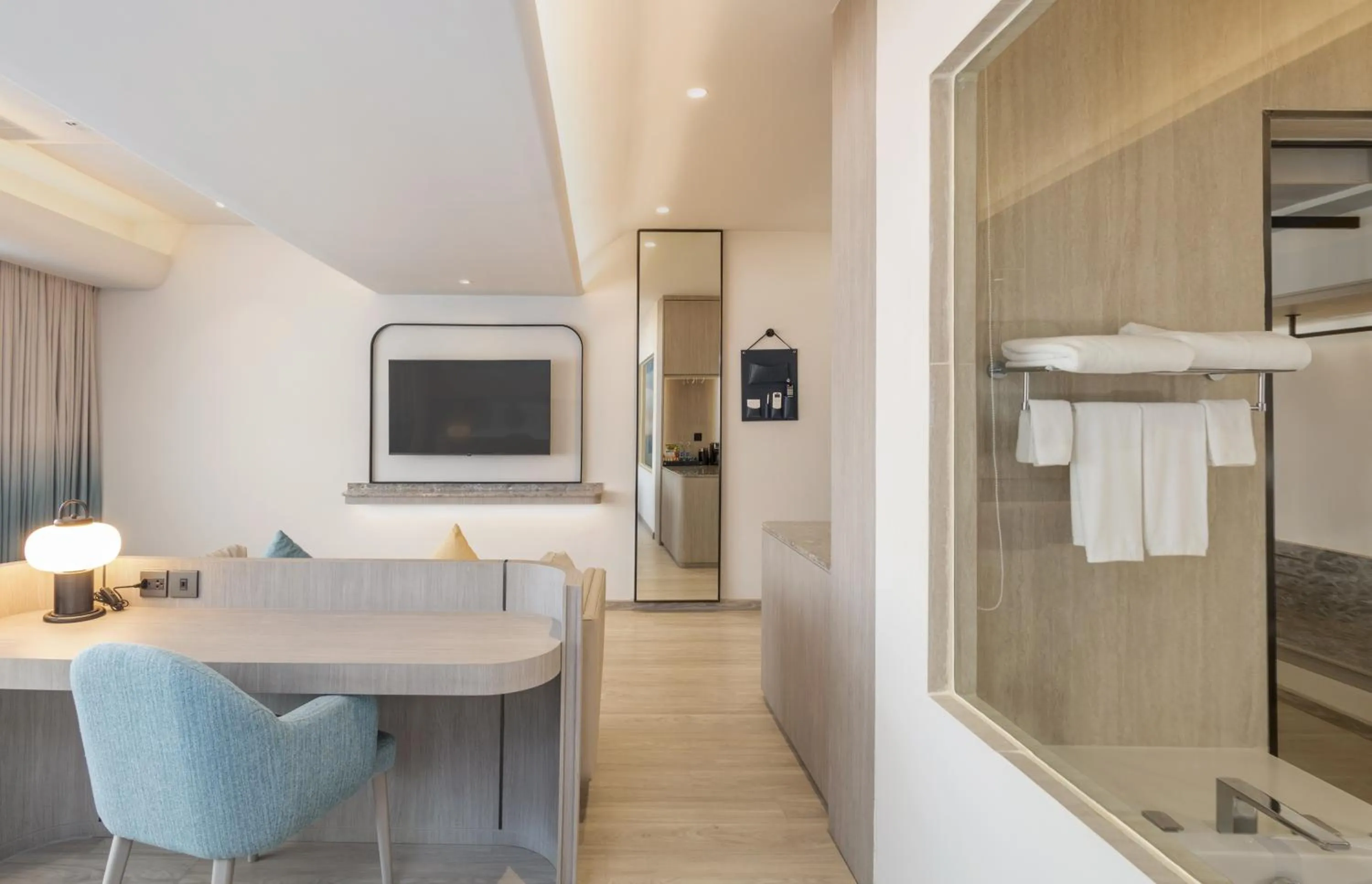 Bedroom, Bed in Cloudotel Walking Street Pattaya