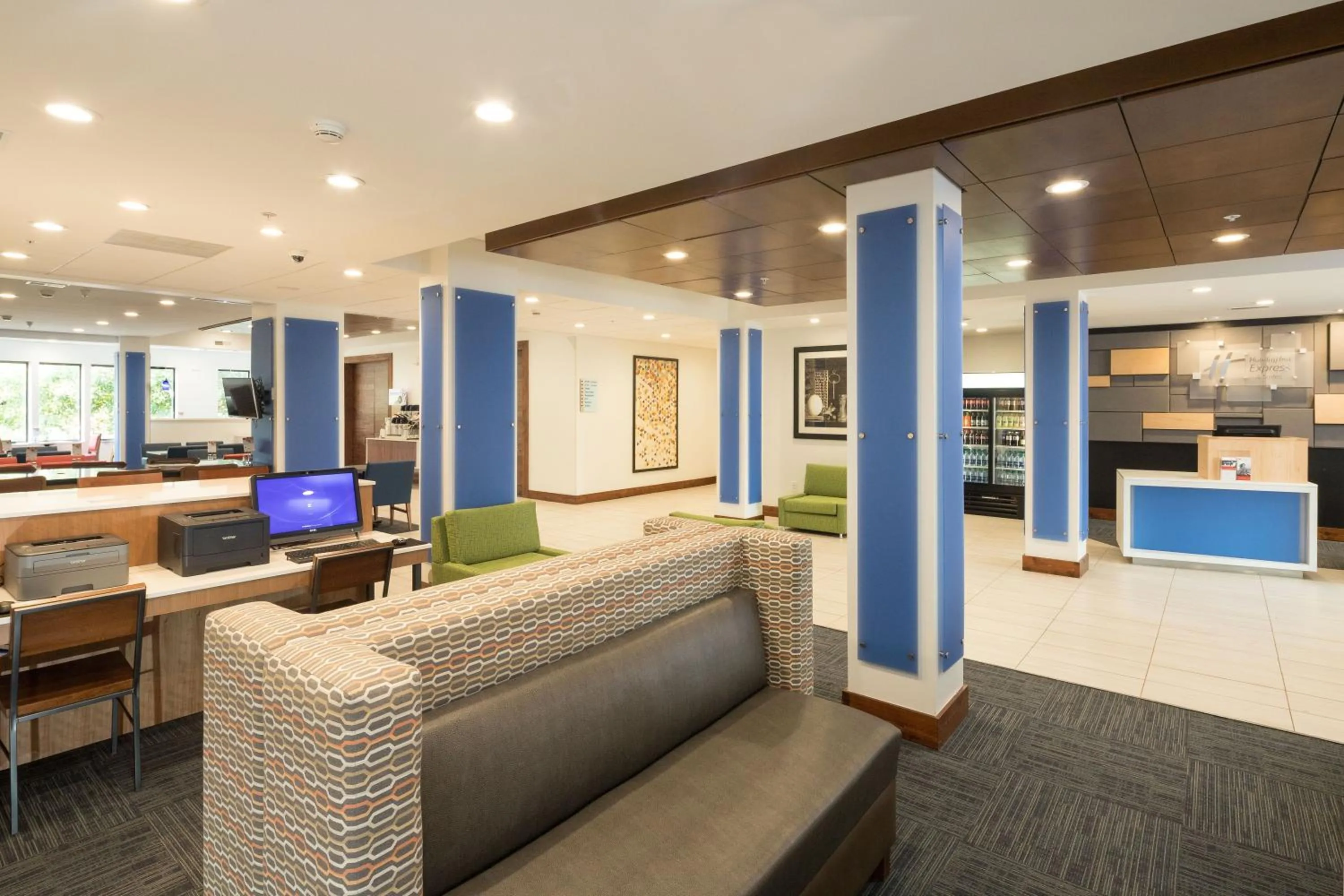 Property building in Holiday Inn Express Hotel & Suites Detroit-Utica by IHG