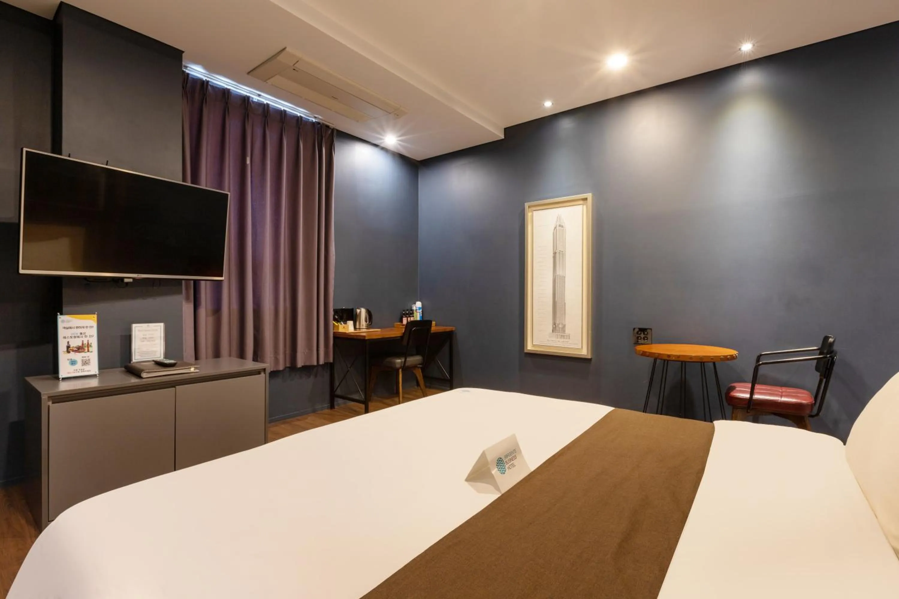 Bed in Sorgente Business Hotel