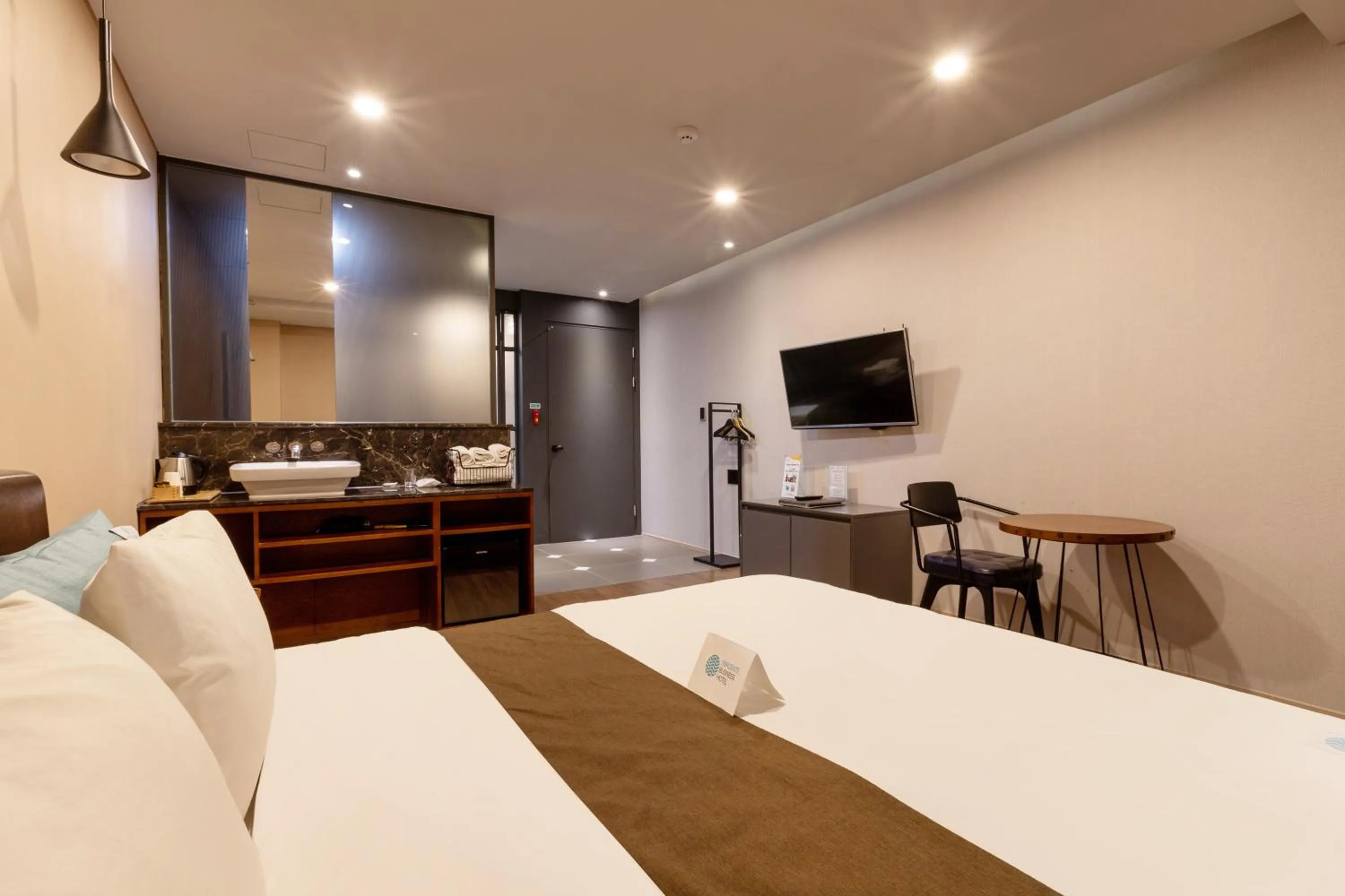 Bed in Sorgente Business Hotel