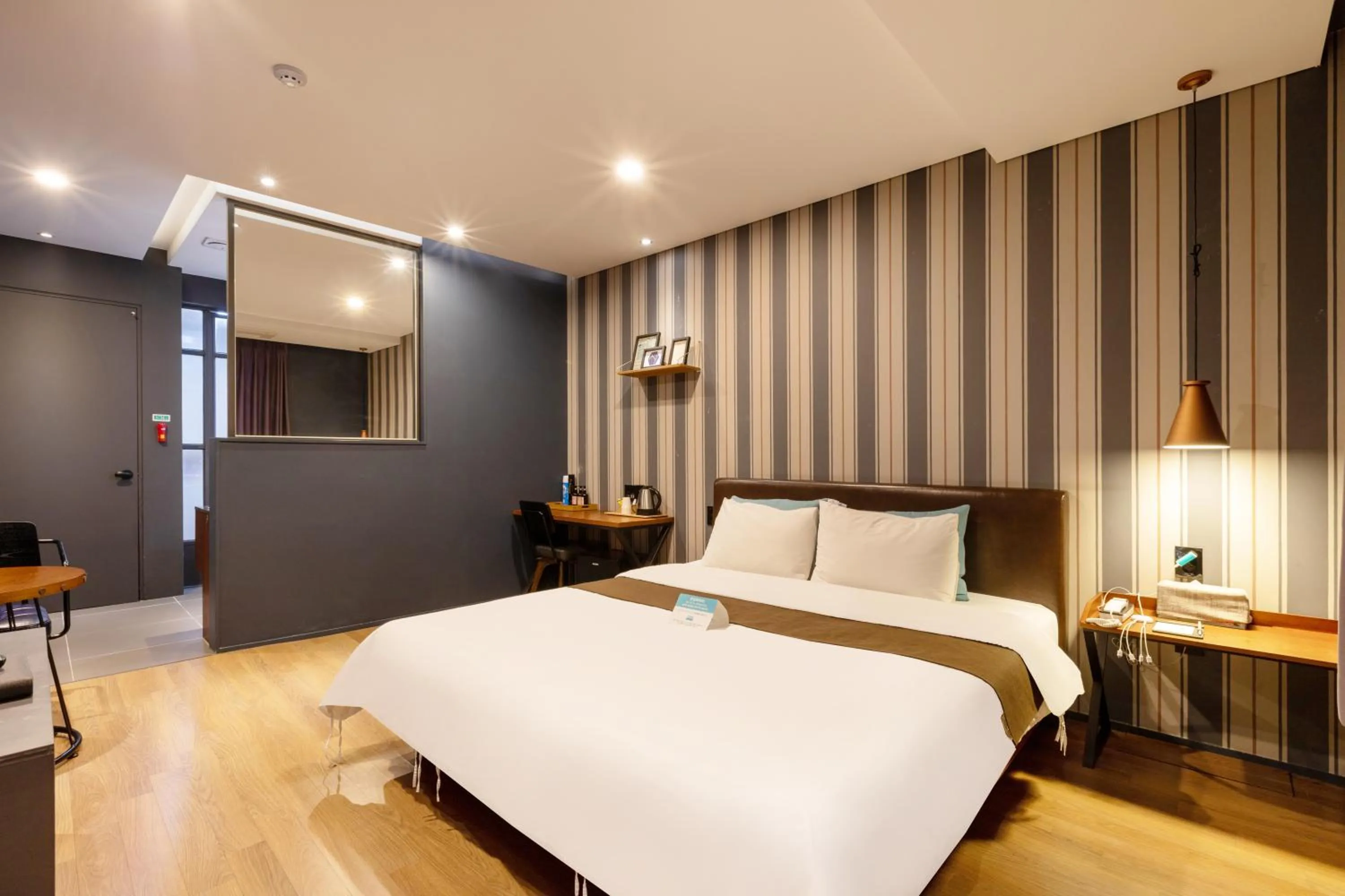 Bed in Sorgente Business Hotel