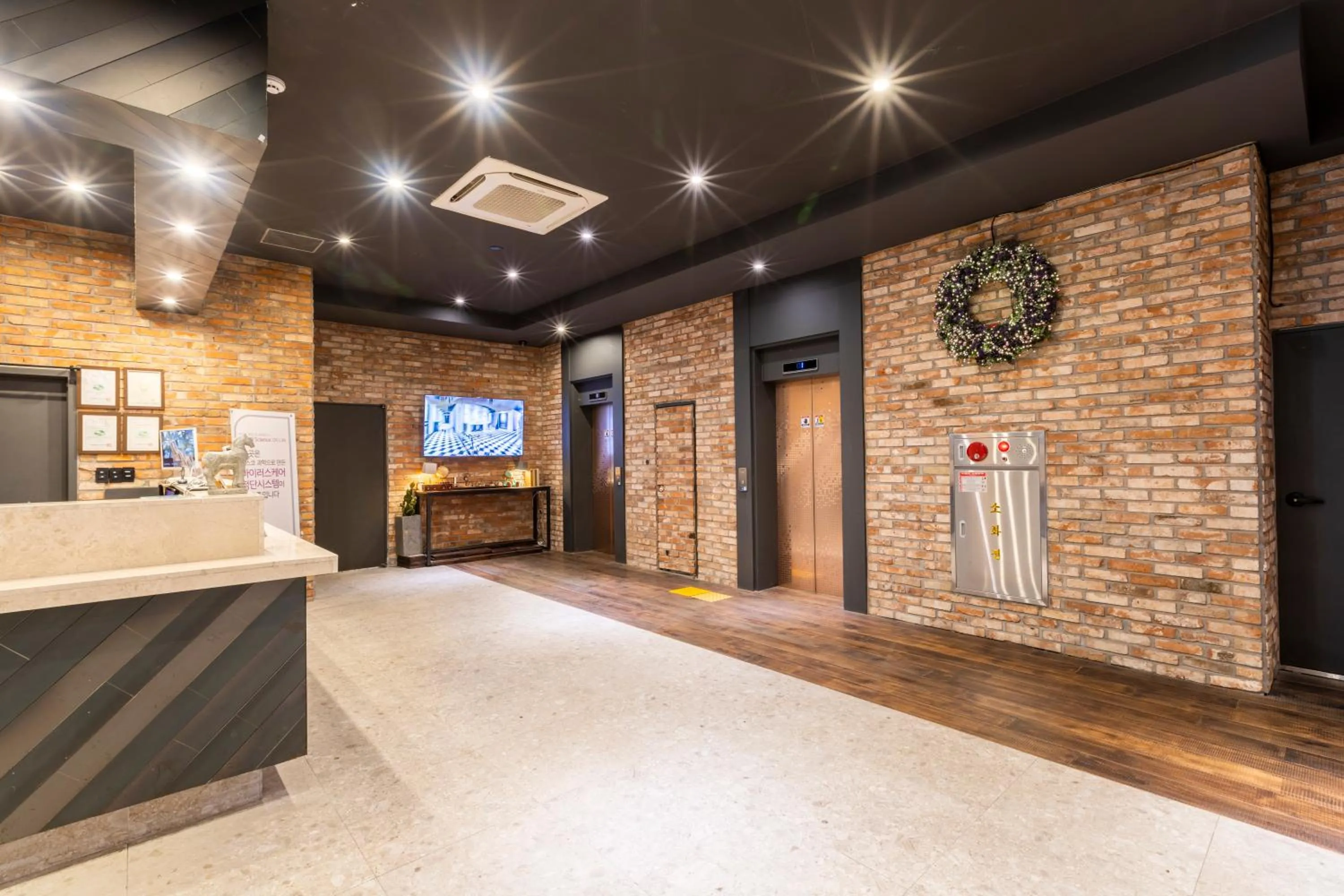 Lobby or reception in Sorgente Business Hotel