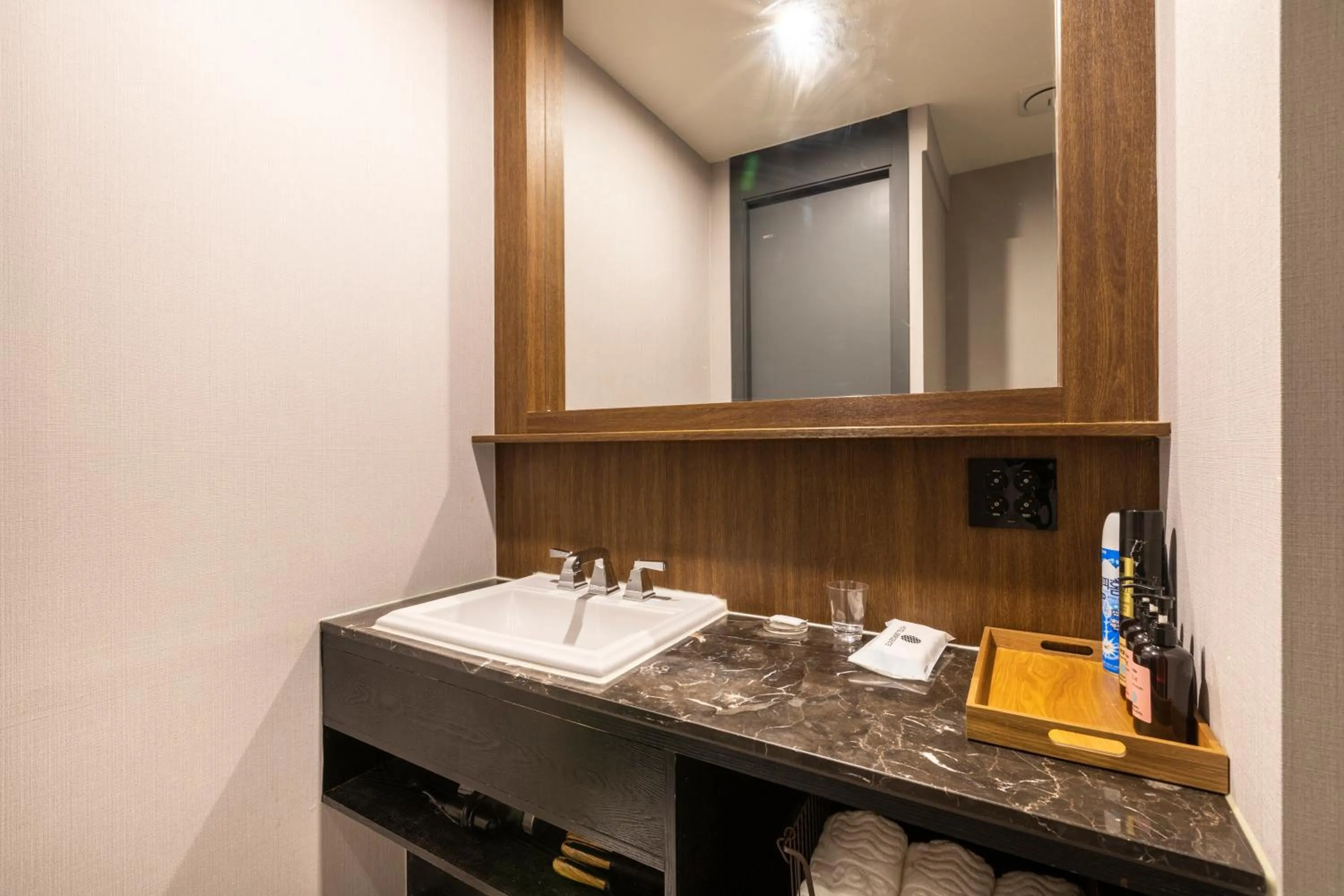 Bathroom in Sorgente Business Hotel