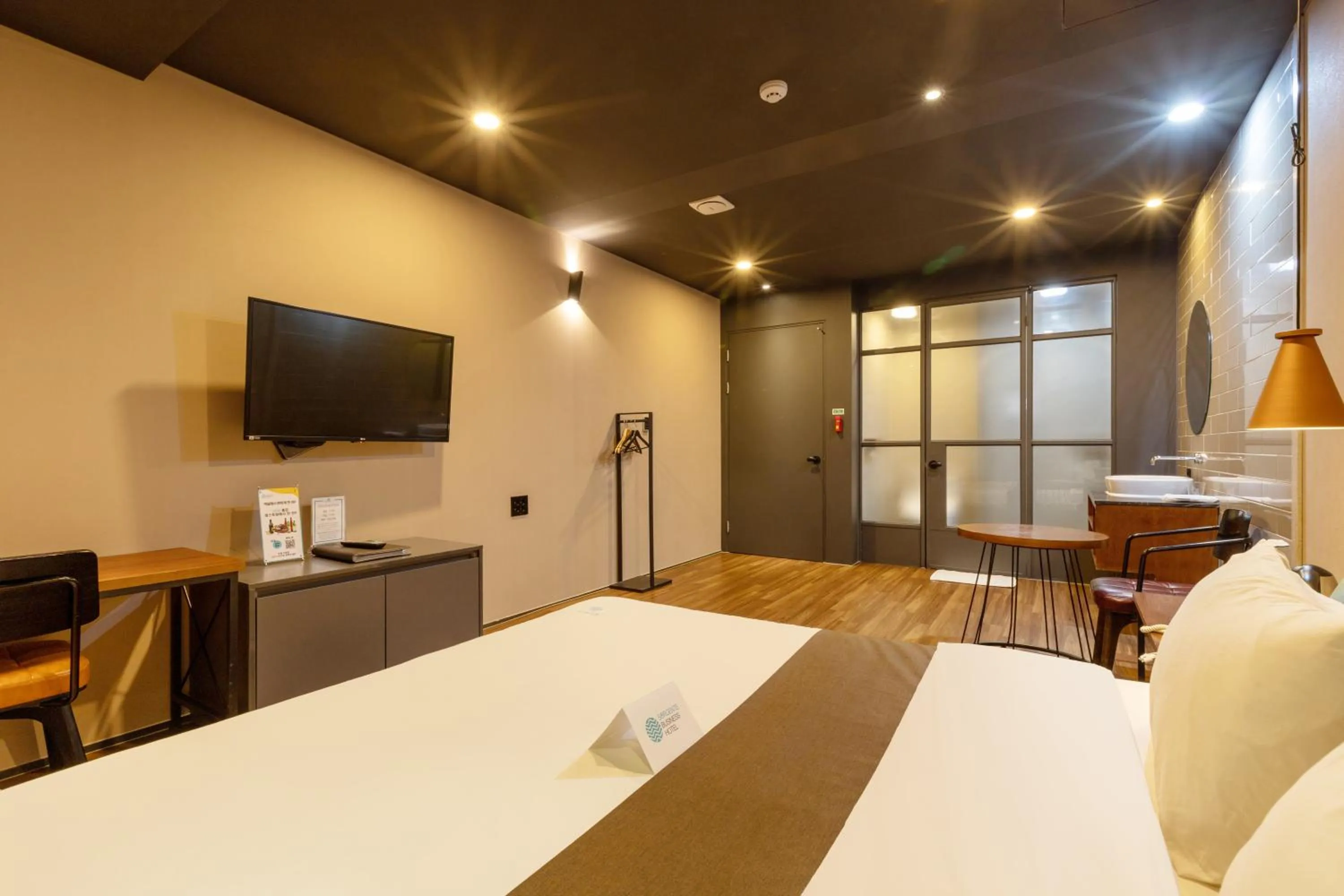 Bed in Sorgente Business Hotel