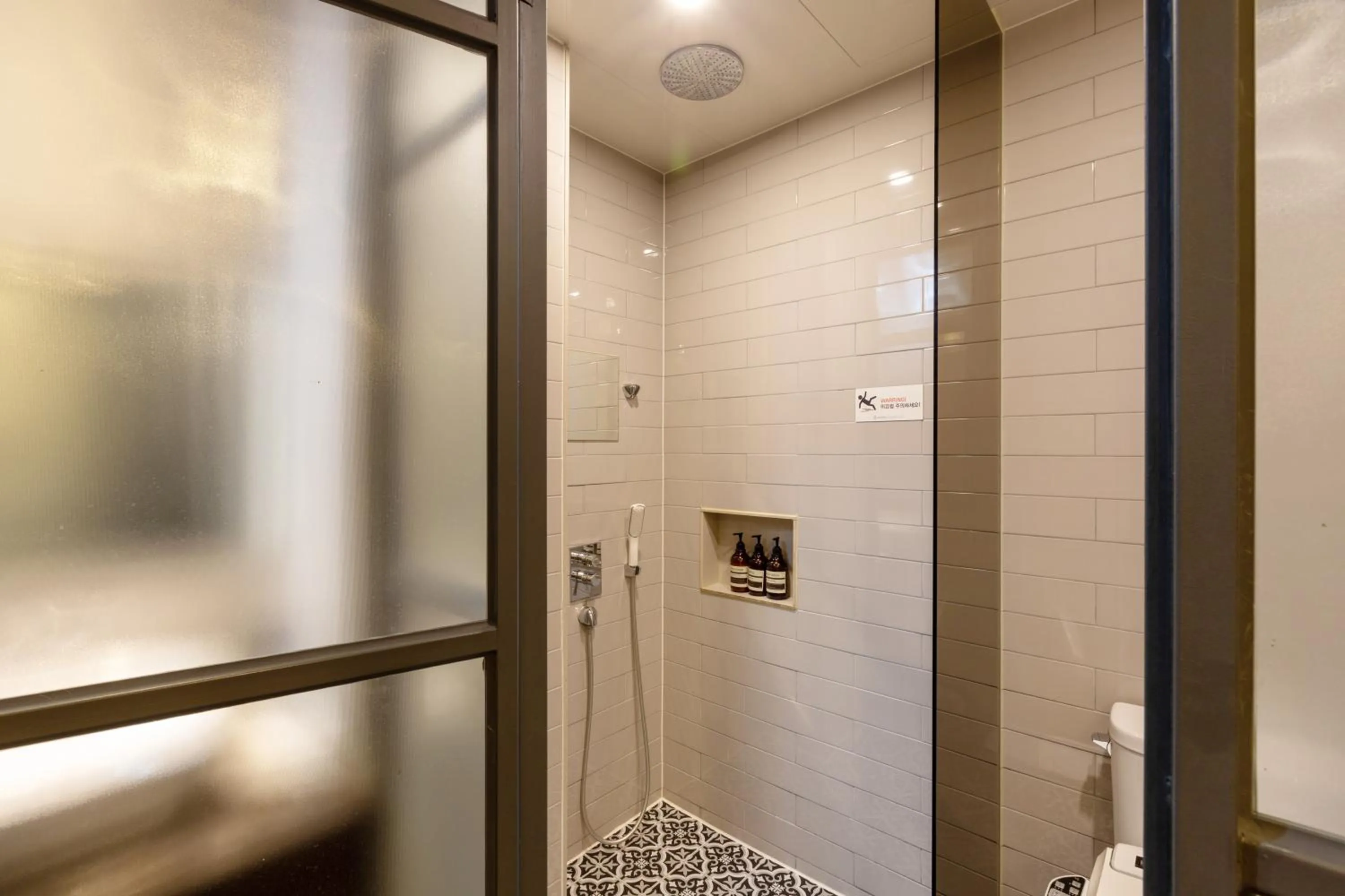 Bathroom in Sorgente Business Hotel