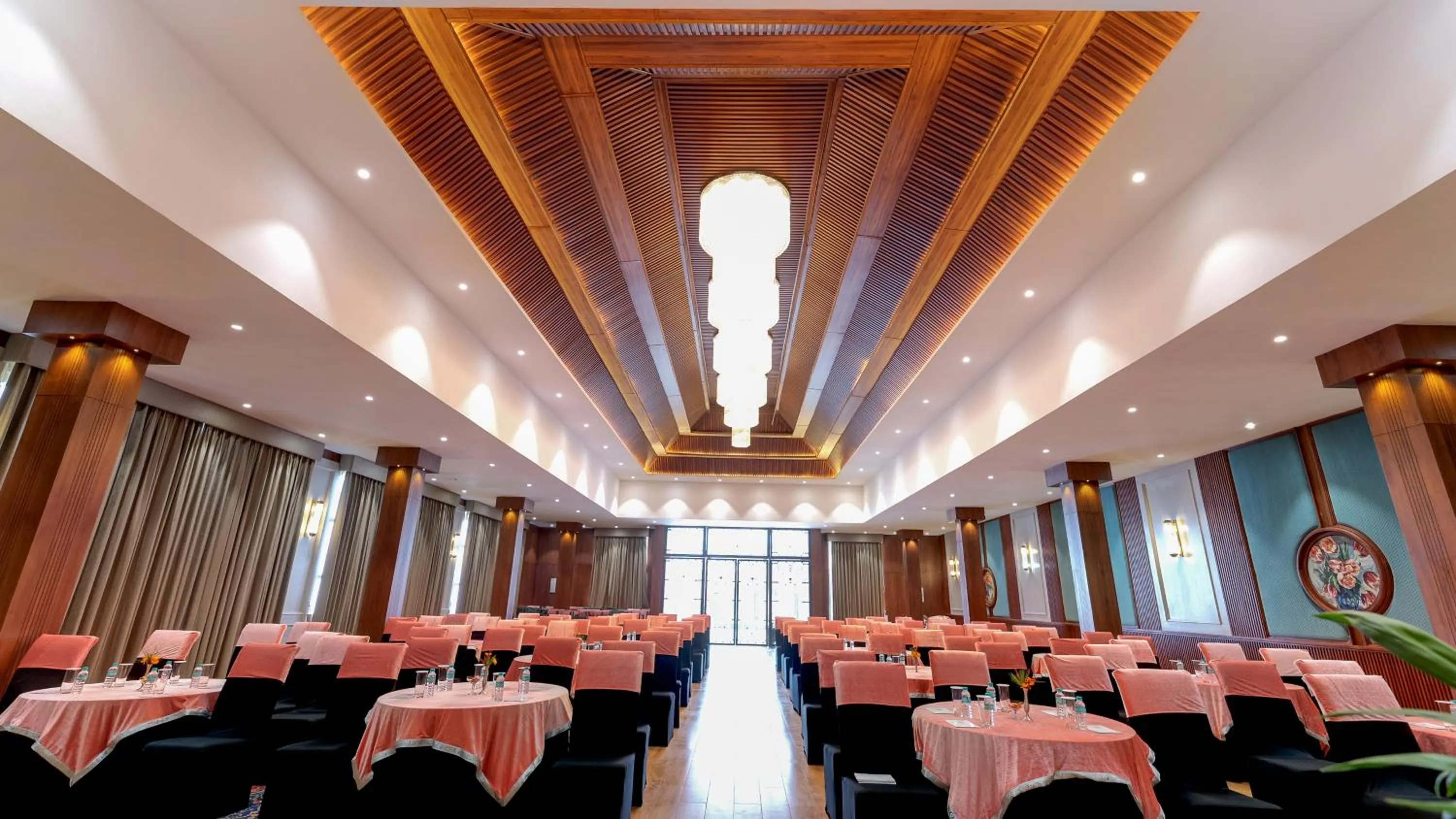 Meeting/conference room in Kufri Pacific Resort