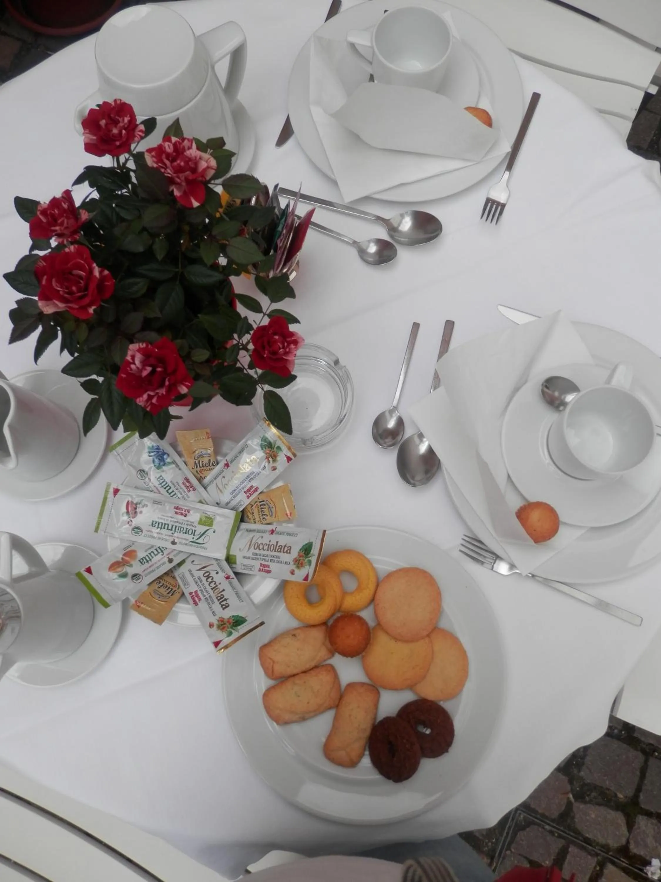 Breakfast in 15.92 Hotel