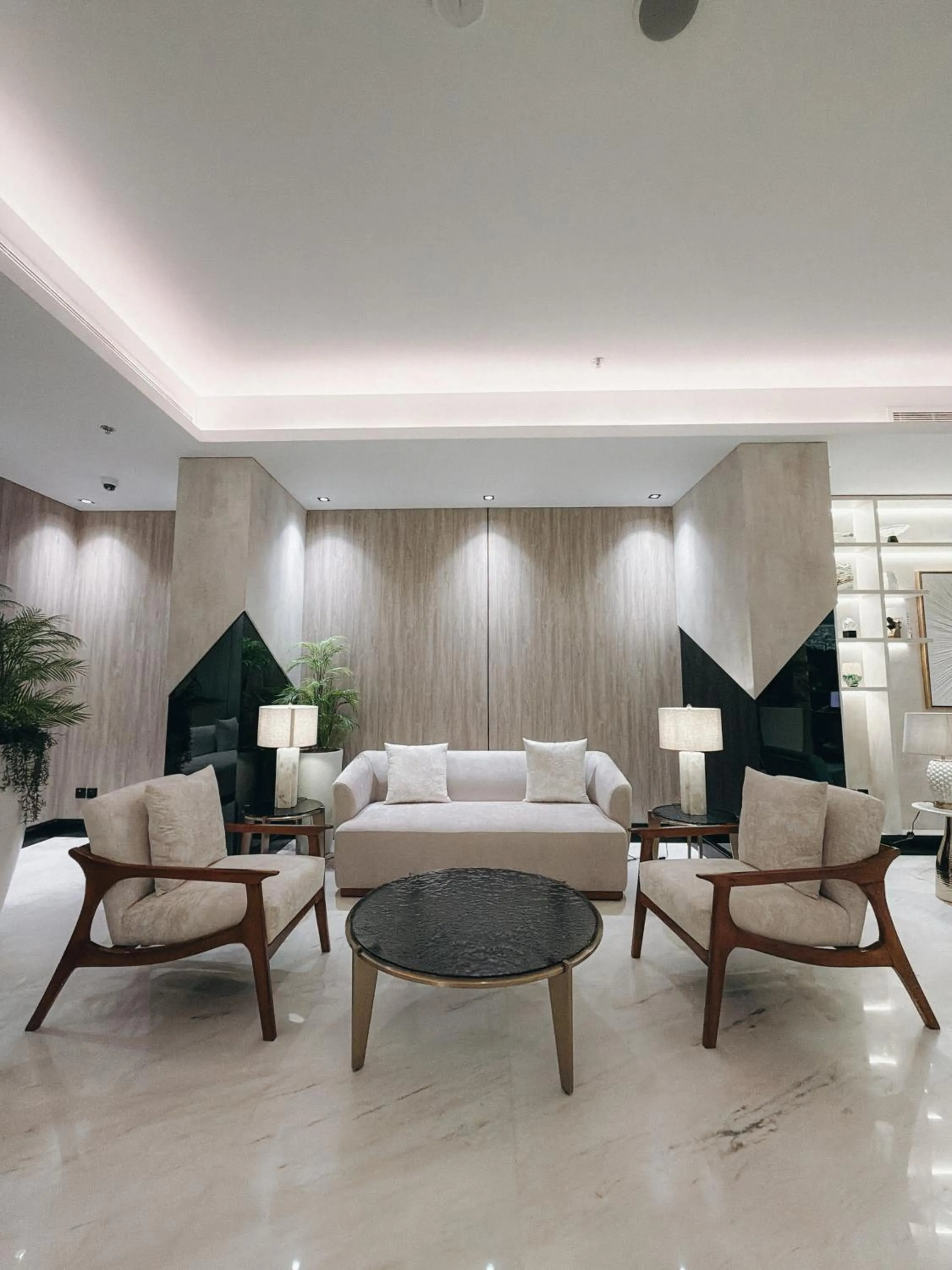 Rose Garden Hotel فندق روز جاردن