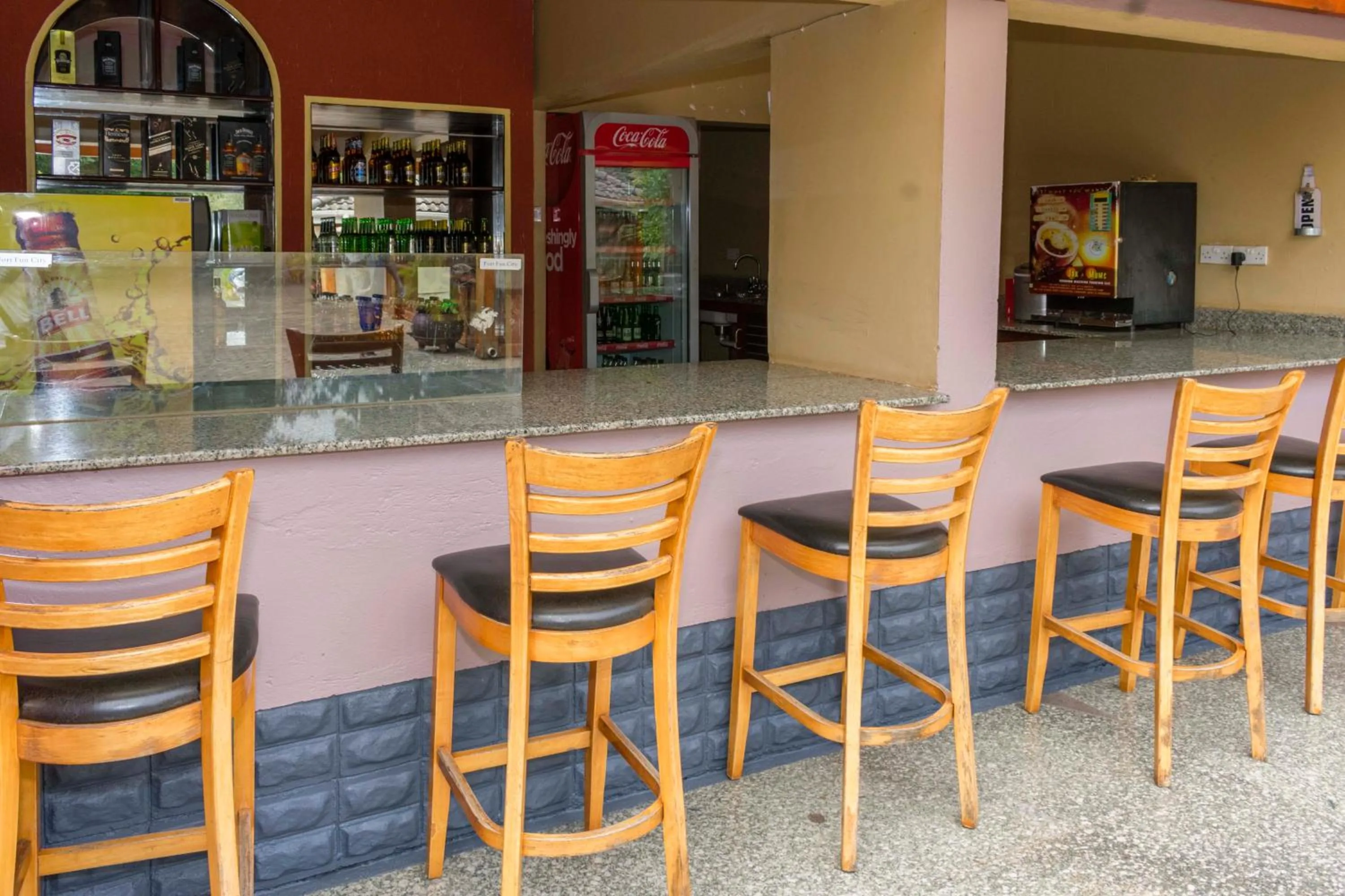 Lounge or bar in Fort Fun City Hotel Fort Portal