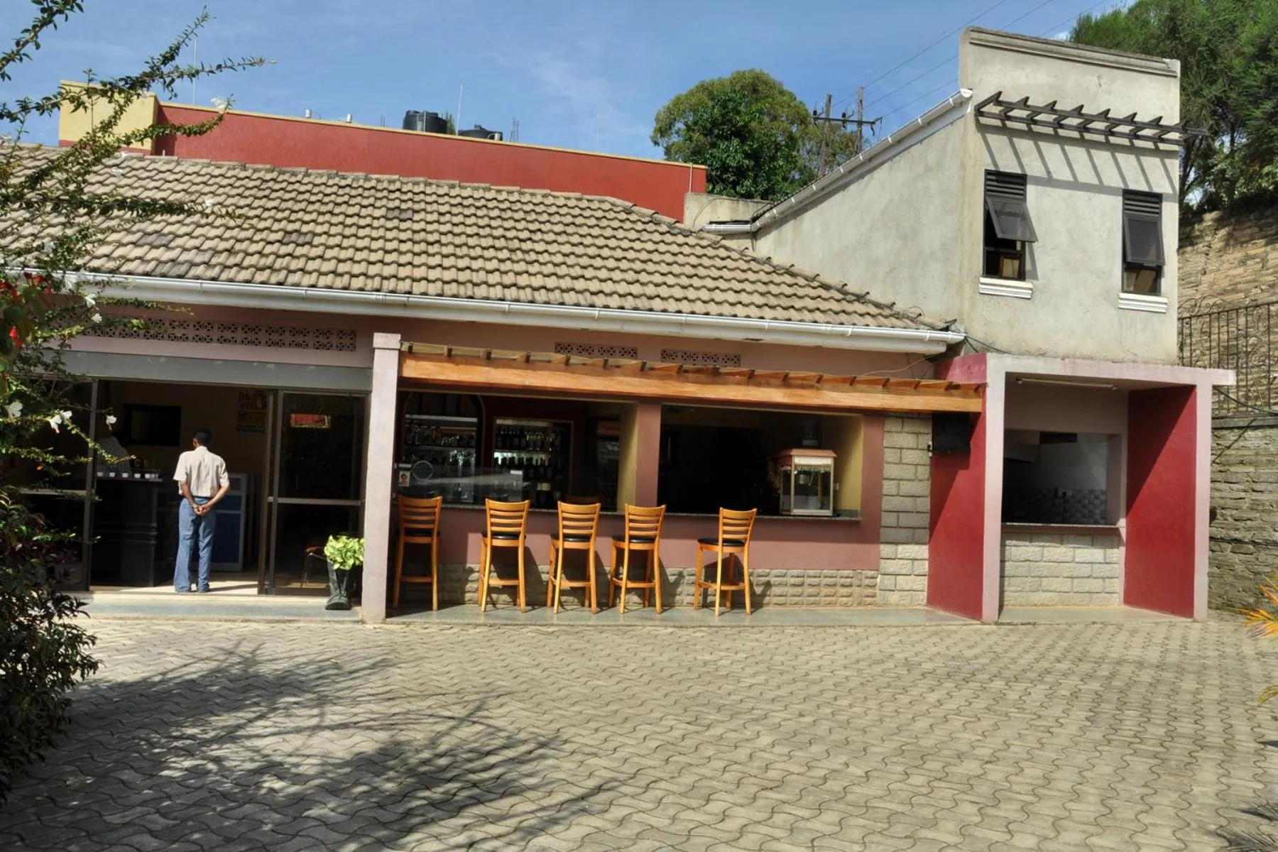 Lounge or bar in Fort Fun City Hotel Fort Portal